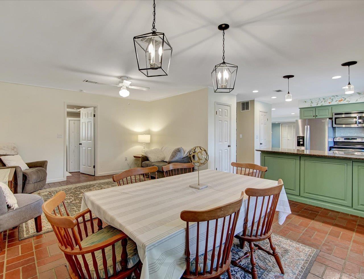 2 Lake Point Drive  Conway, AR