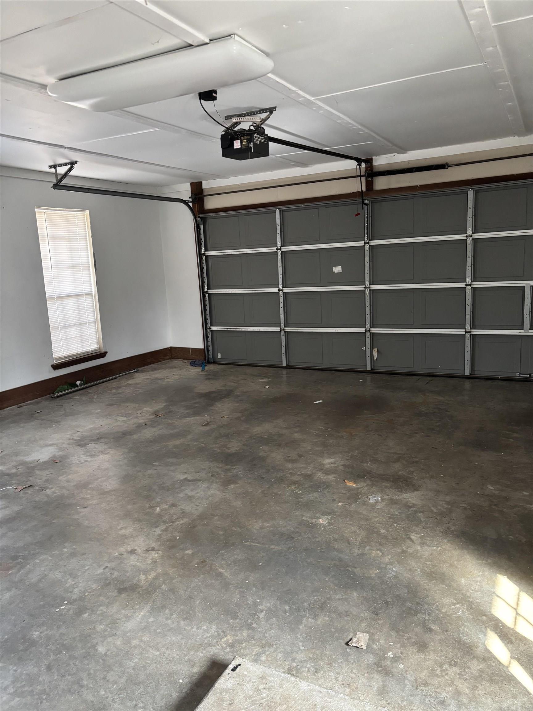 2305 NW meadowlake  Conway, AR