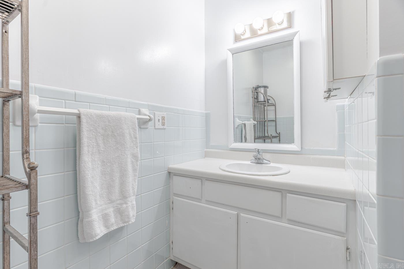 53 Cherokee  Cherokee Village, AR