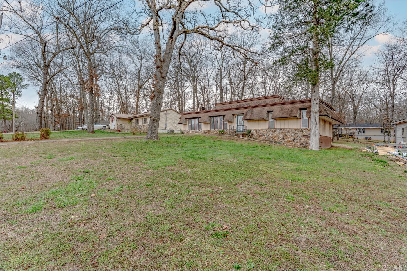 53 Cherokee  Cherokee Village, AR