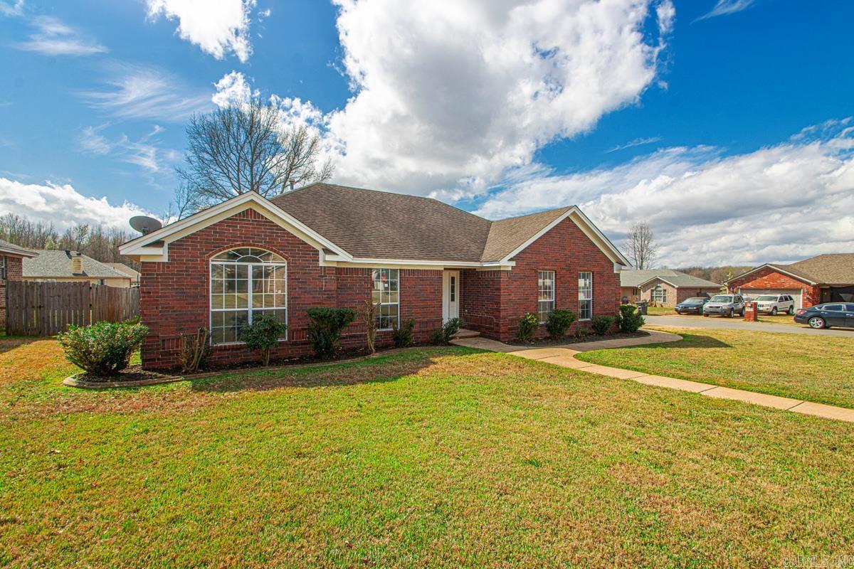 1313 High Meadow  Jacksonville, AR