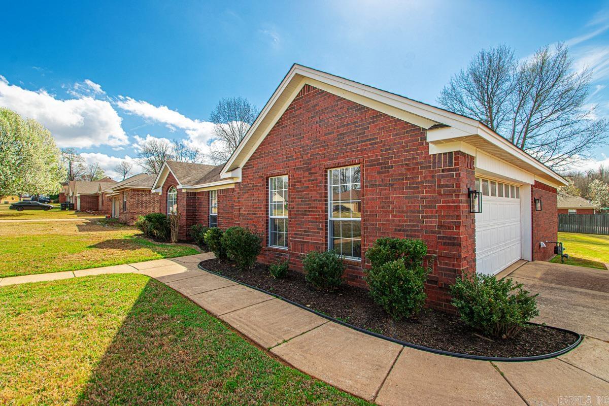 1313 High Meadow  Jacksonville, AR