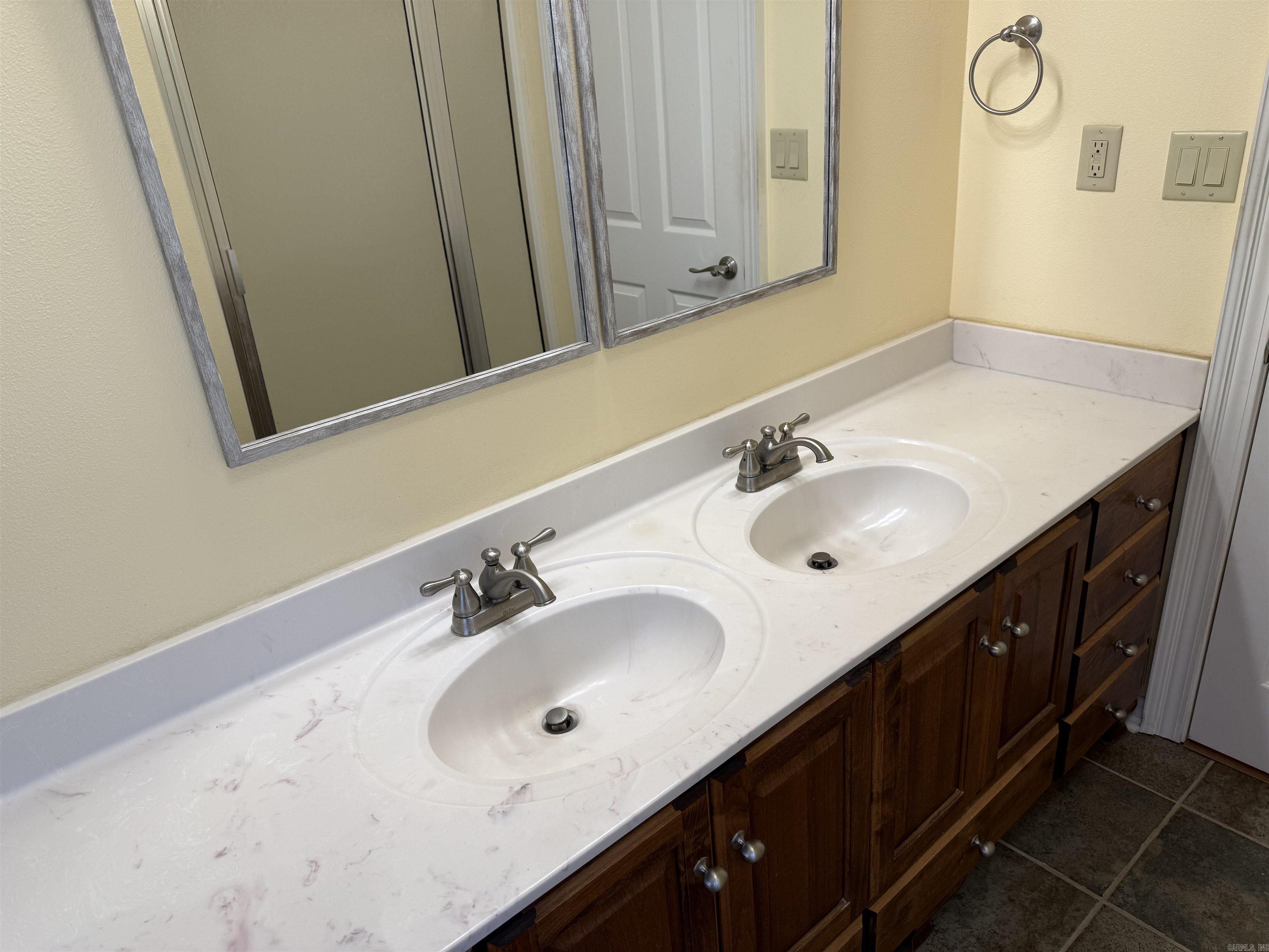 233 Rock Hill  Fairfield Bay, AR