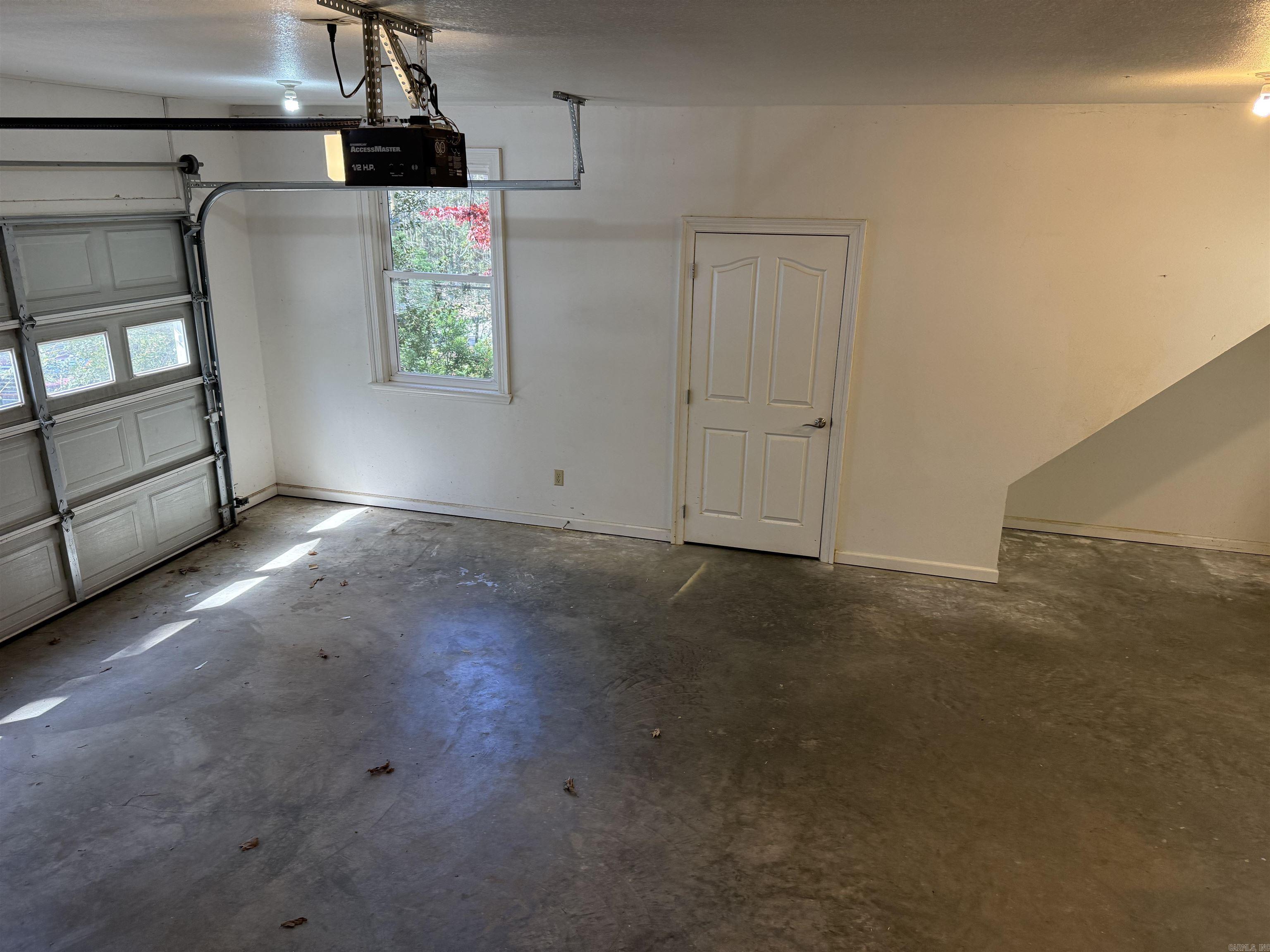 233 Rock Hill  Fairfield Bay, AR