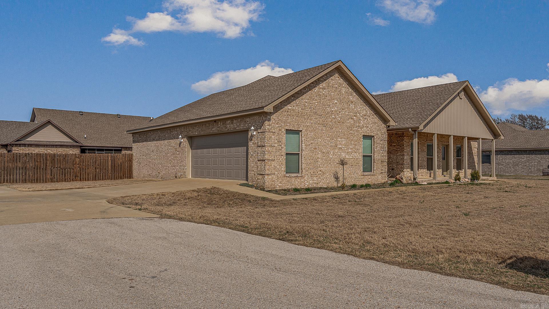 1406 Hale  Lake City, AR