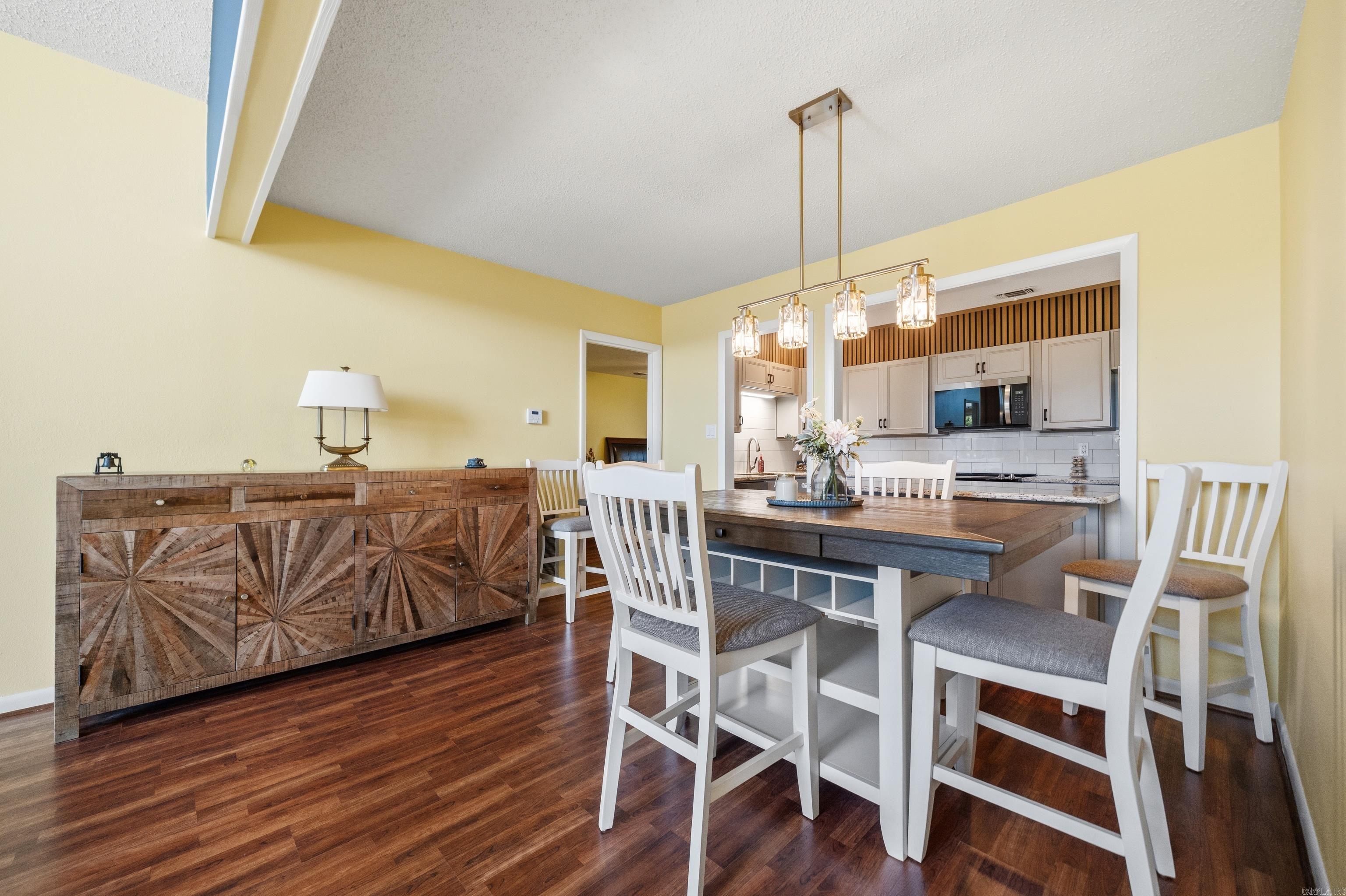 220 Sunset Bay Road Hot Springs, AR 71913