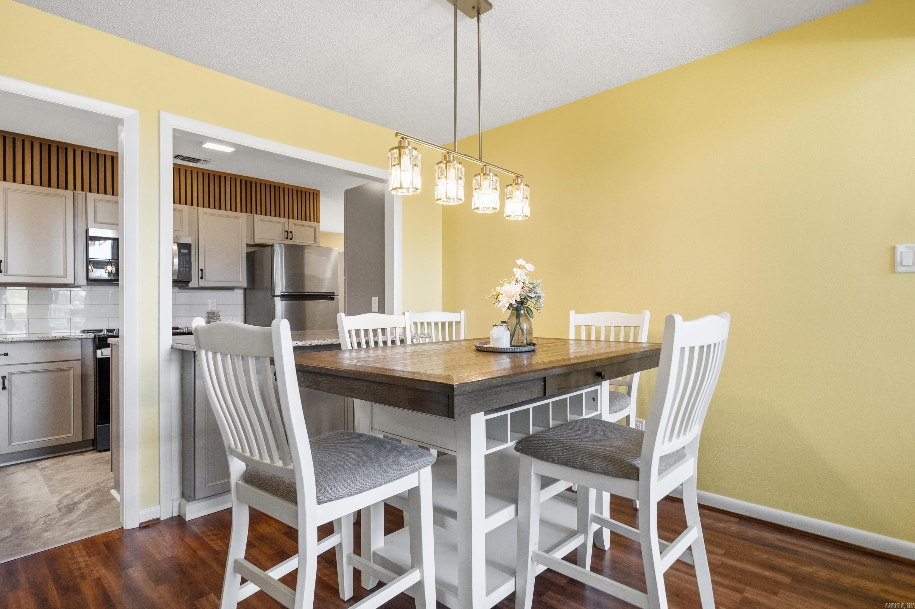 220 Sunset Bay Road Hot Springs, AR 71913