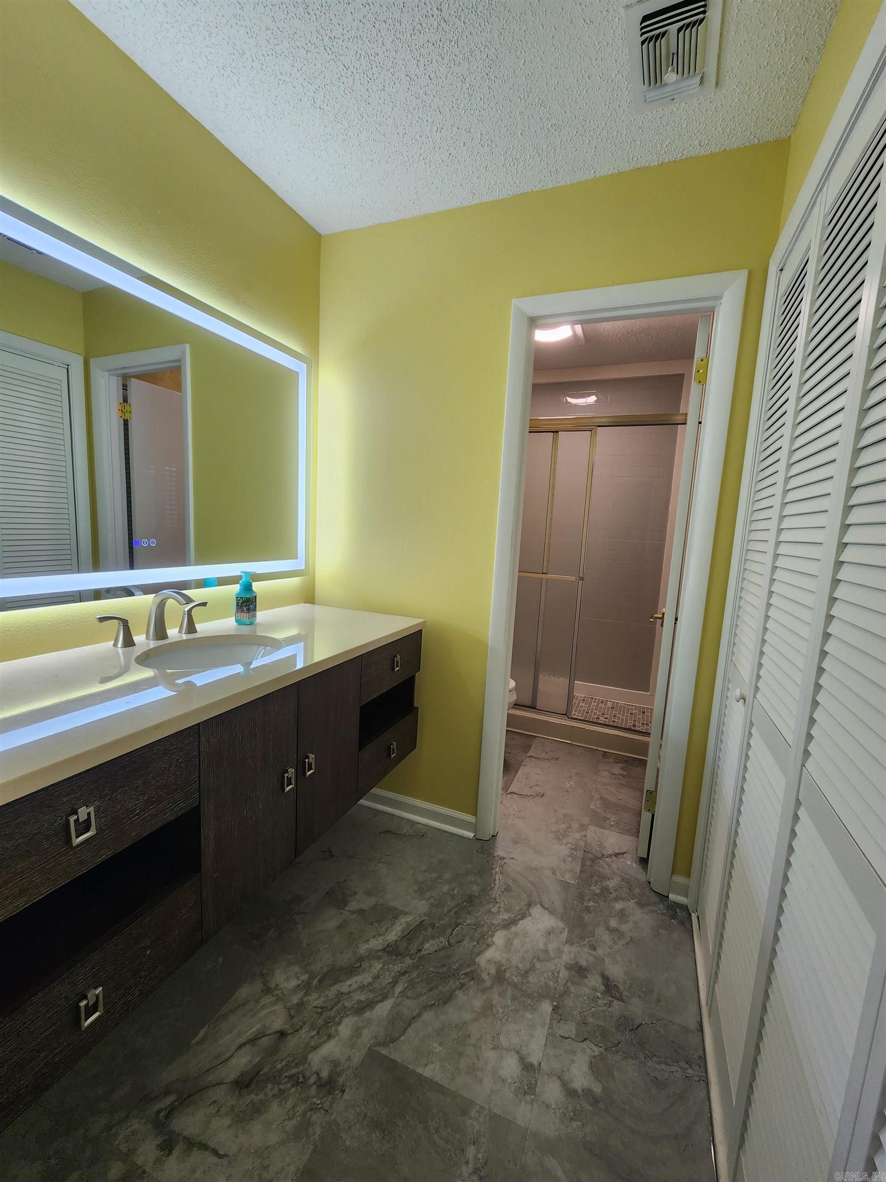 220 Sunset Bay  Hot Springs, AR