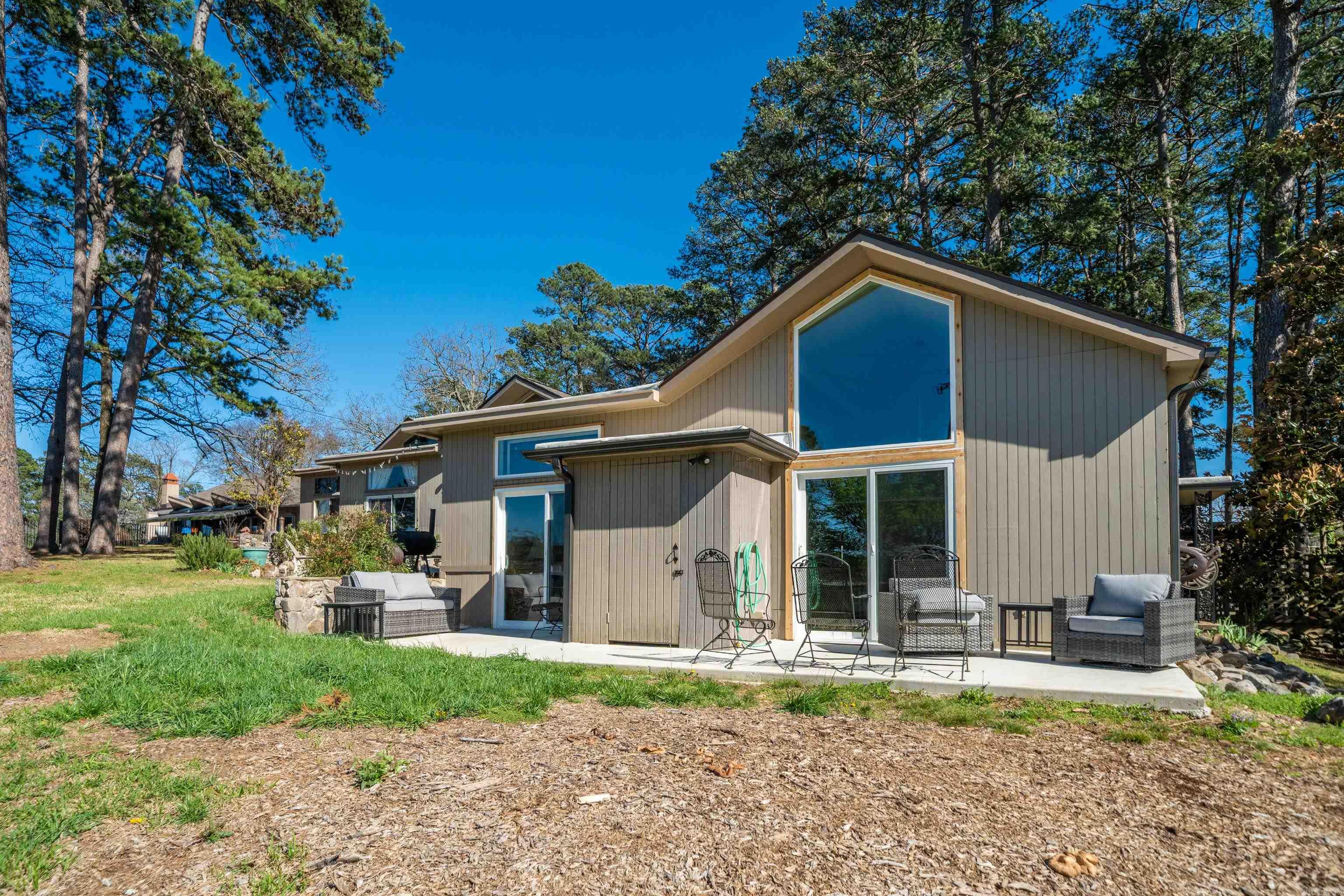 220 Sunset Bay Road Hot Springs, AR 71913