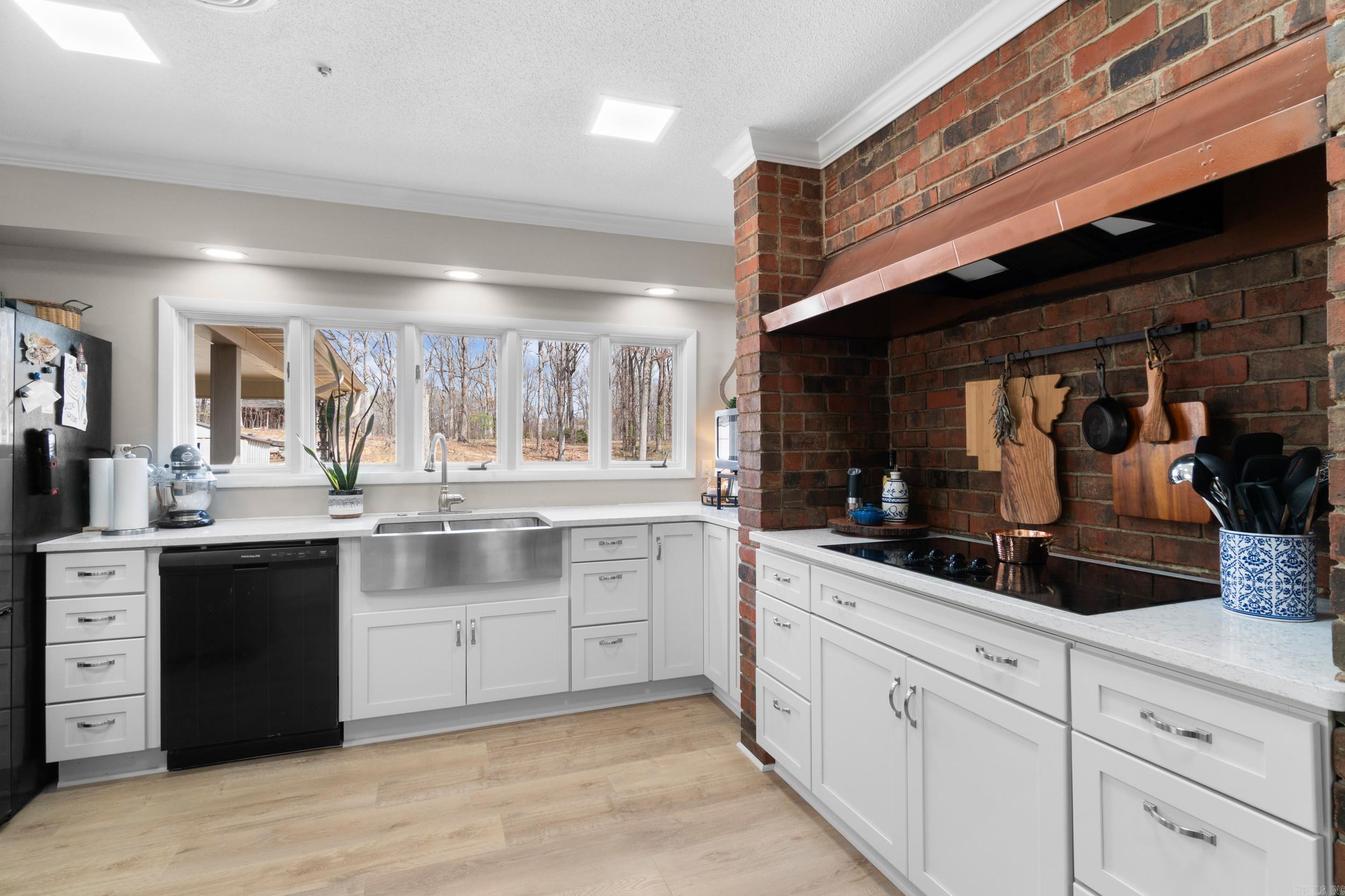 1930 Airpark  Wynne, AR