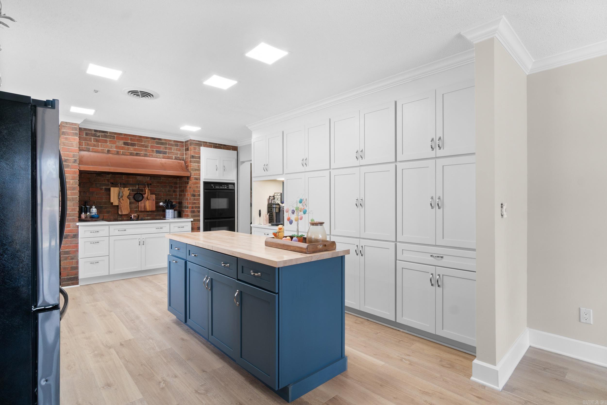 1930 Airpark  Wynne, AR