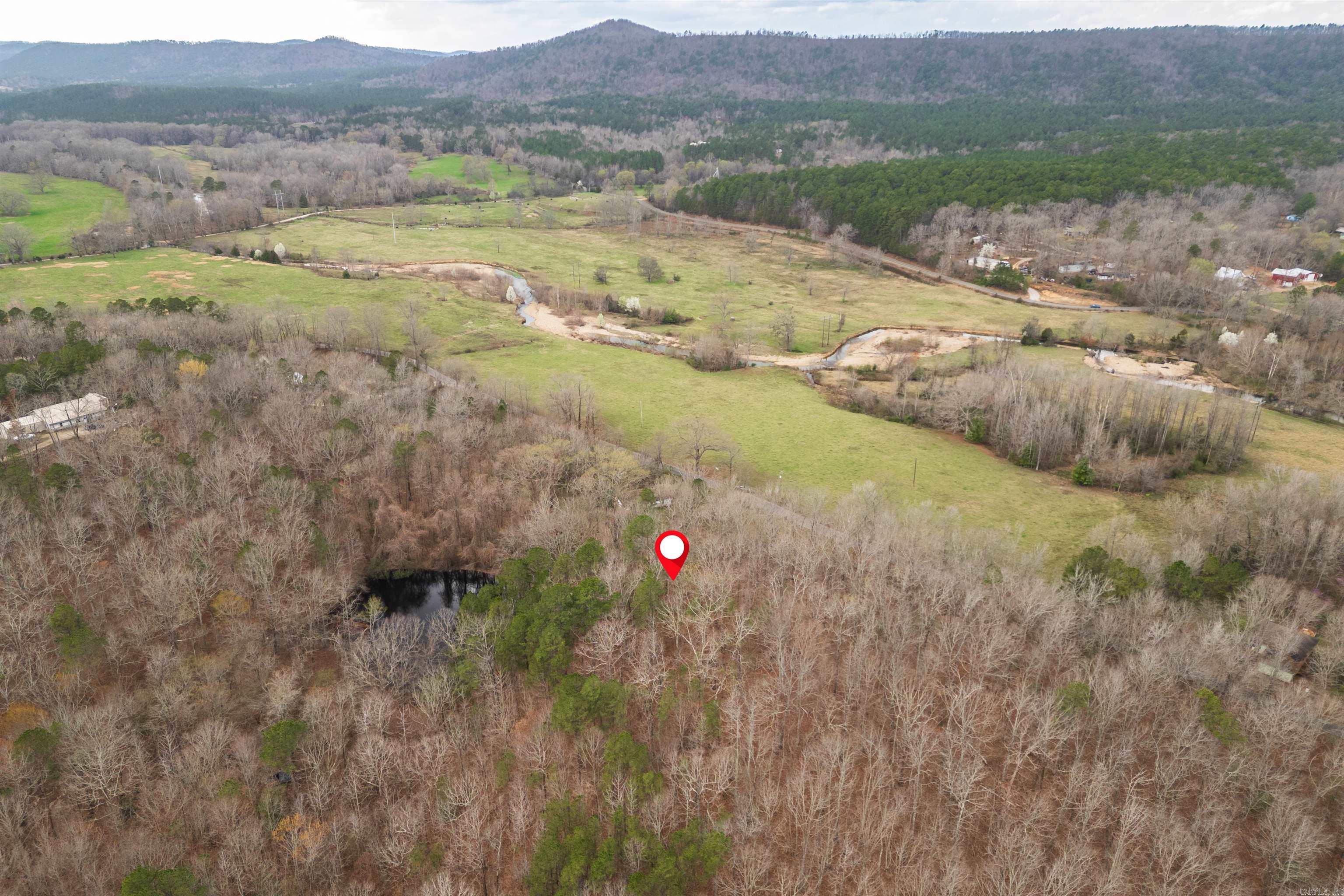 703 Locket Mountain Rd  Hot Springs, AR