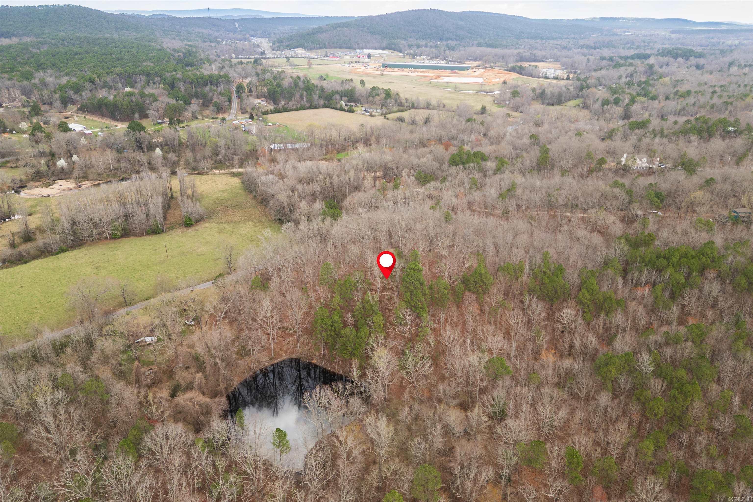 703 Locket Mountain Rd  Hot Springs, AR