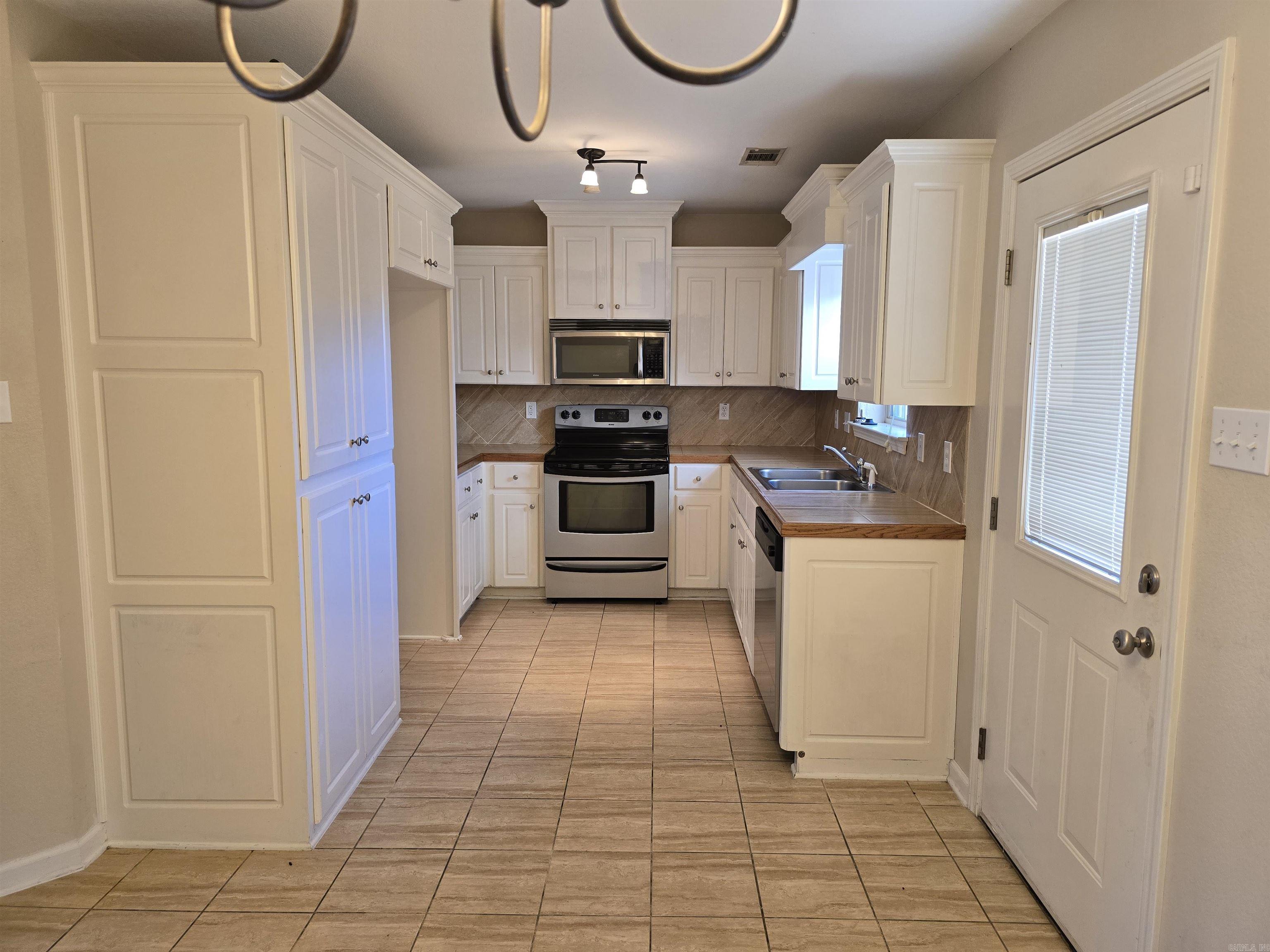 203 Boston  Jacksonville, AR