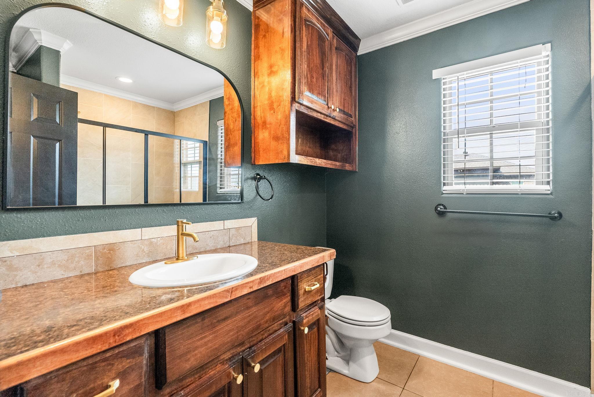 16 WHITETAIL  Ward, AR