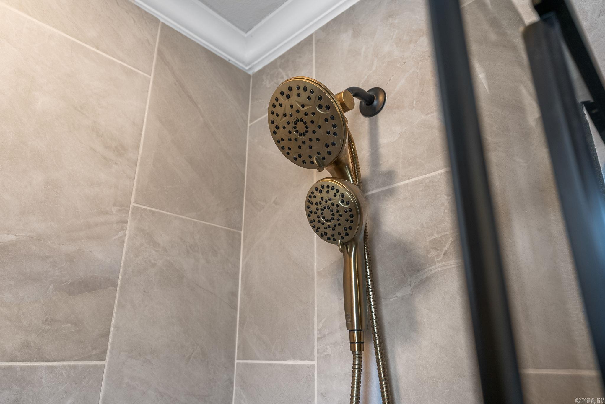 16 WHITETAIL  Ward, AR