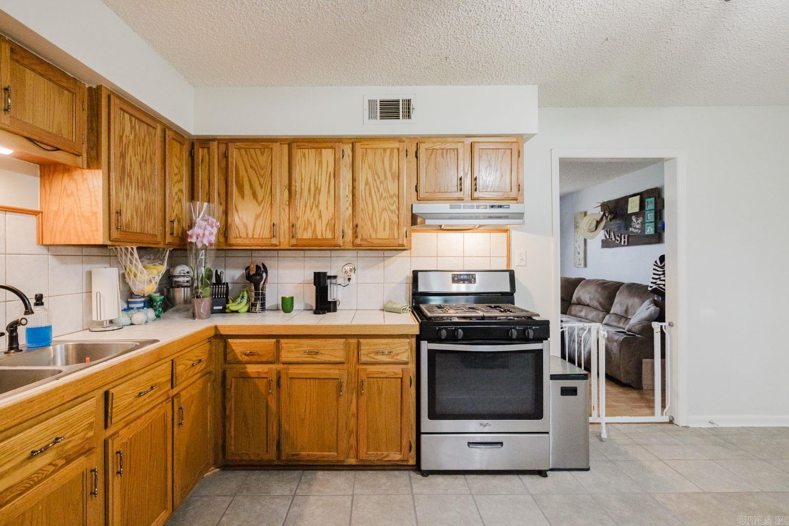 2500 Carywood  Bryant, AR