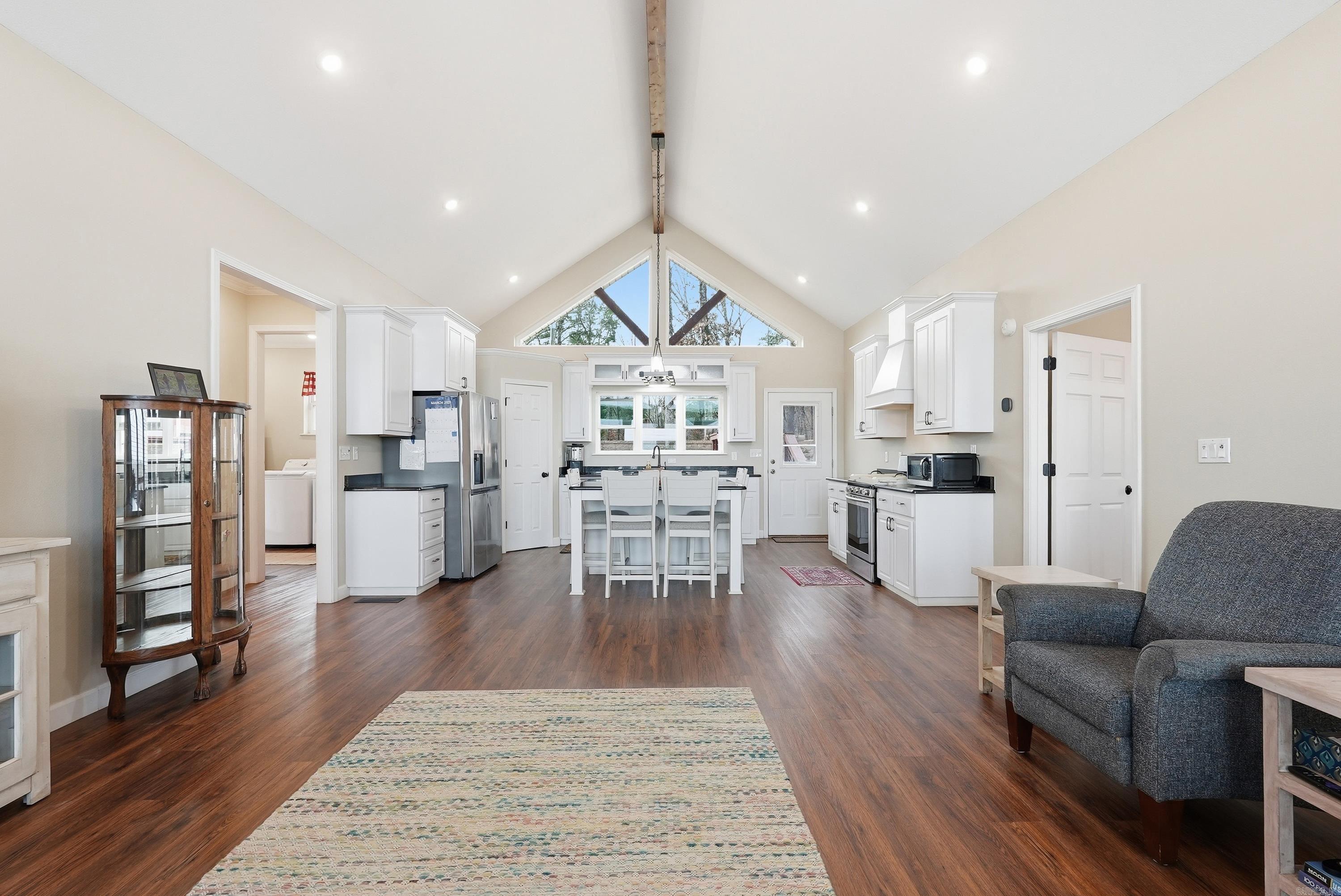 906 Stony Point Road  Houston, AR