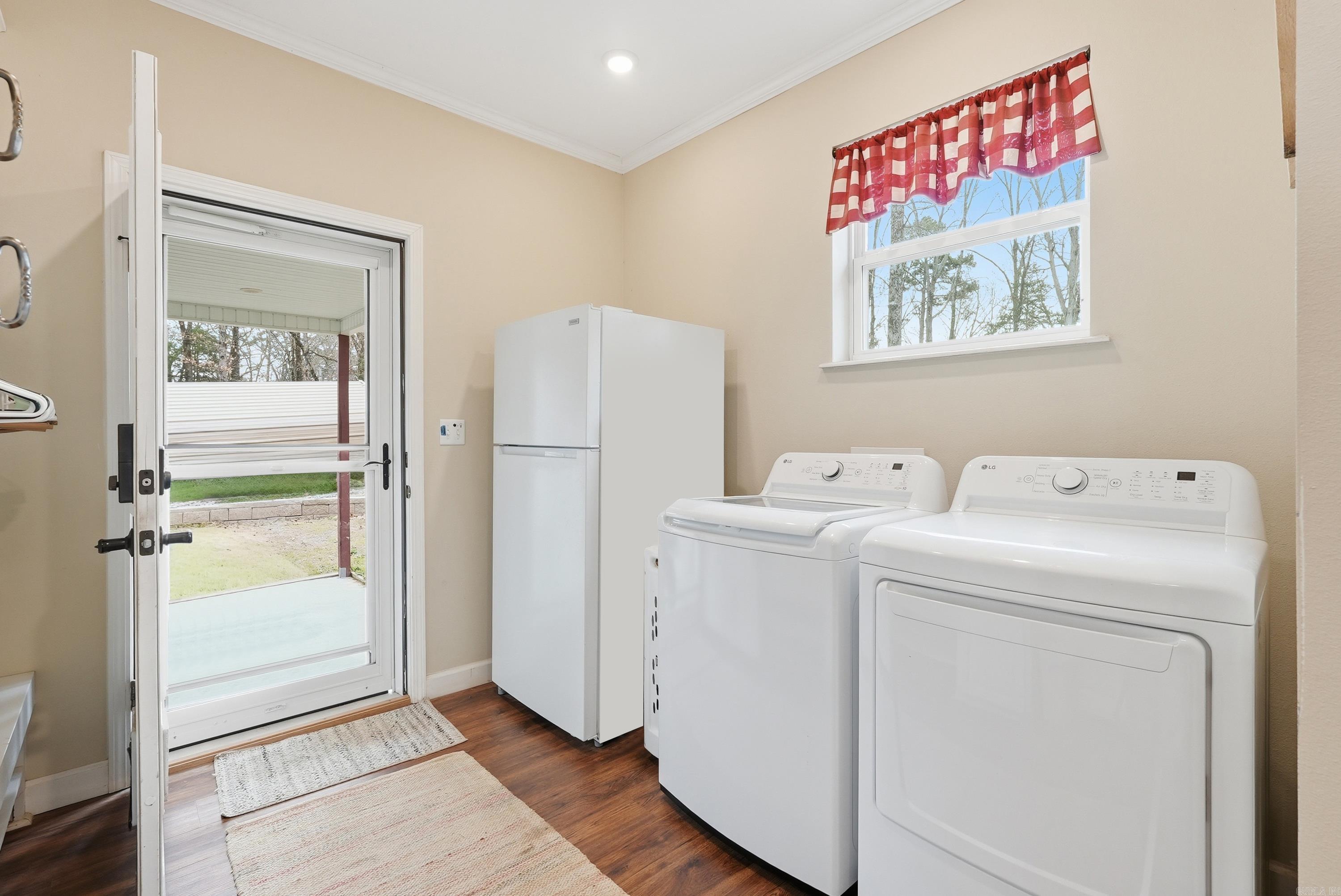 906 Stony Point Road Houston, AR 72070