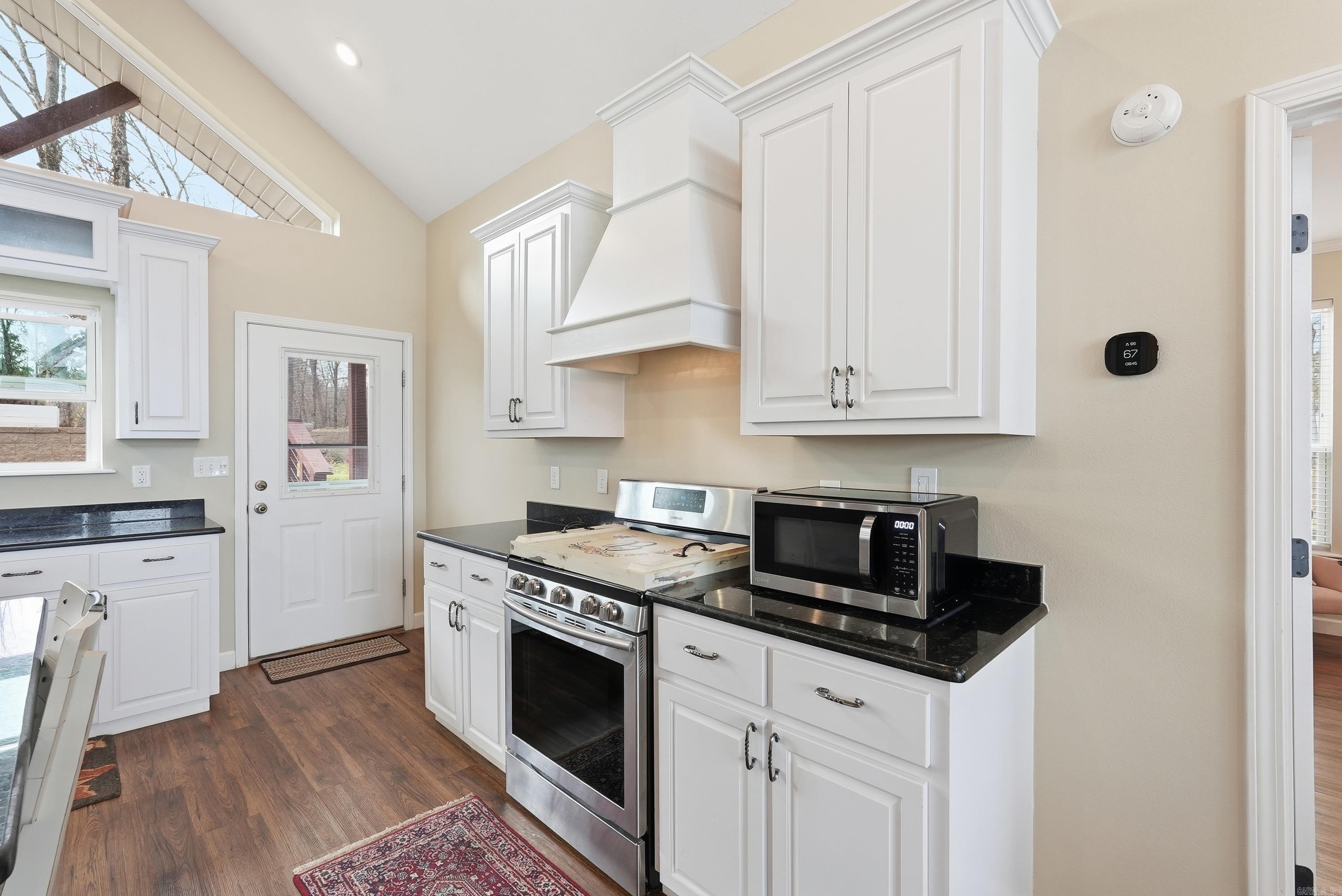 906 Stony Point Road Houston, AR 72070