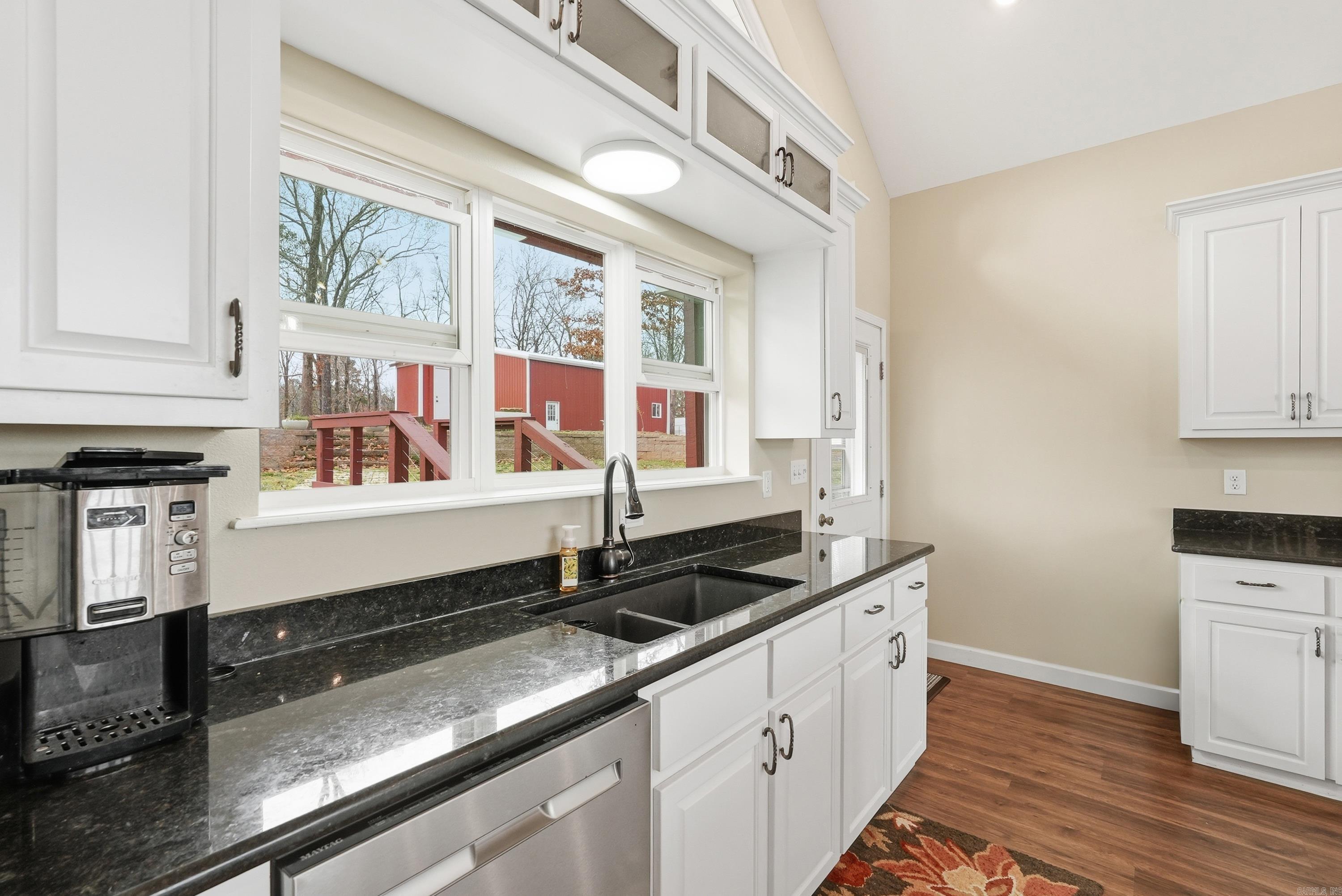 906 Stony Point Road Houston, AR 72070