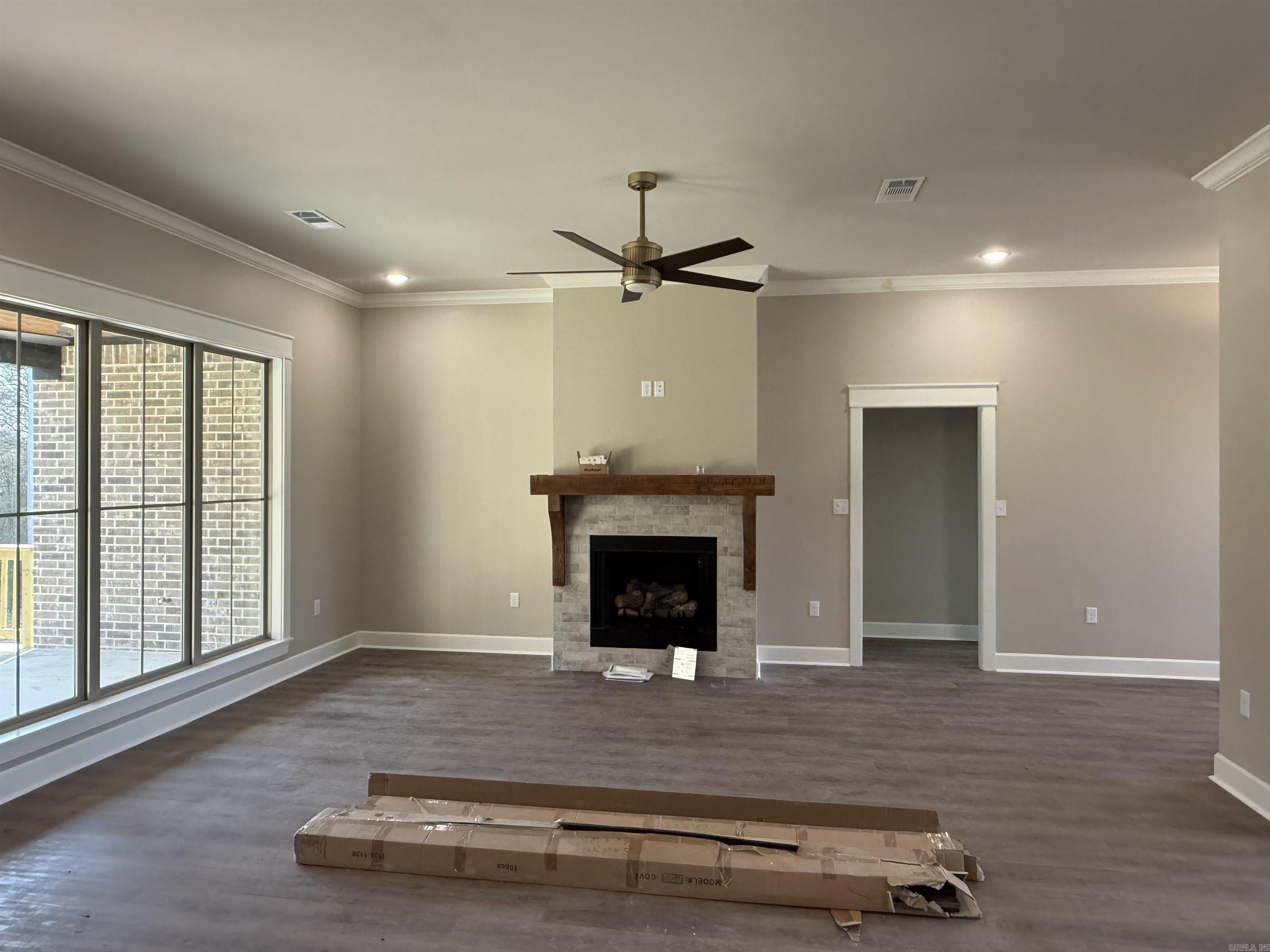 2115 Secretariat Way  Searcy, AR