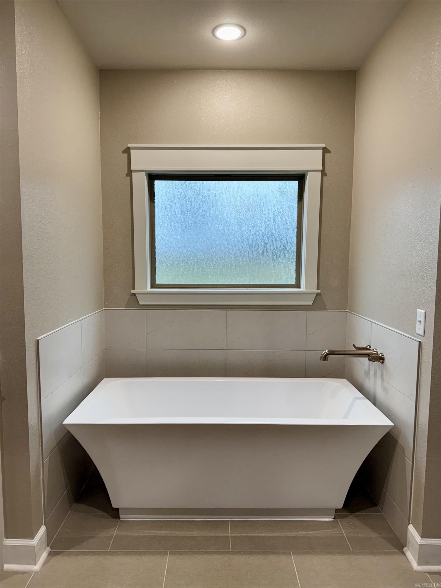 2115 Secretariat Way  Searcy, AR