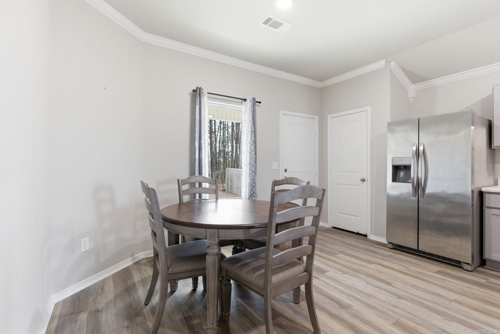 1280 Meadows Dr  Benton, AR