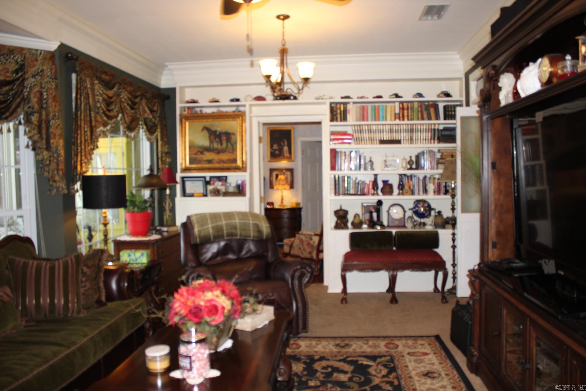 701 W Sunset  Nashville, AR