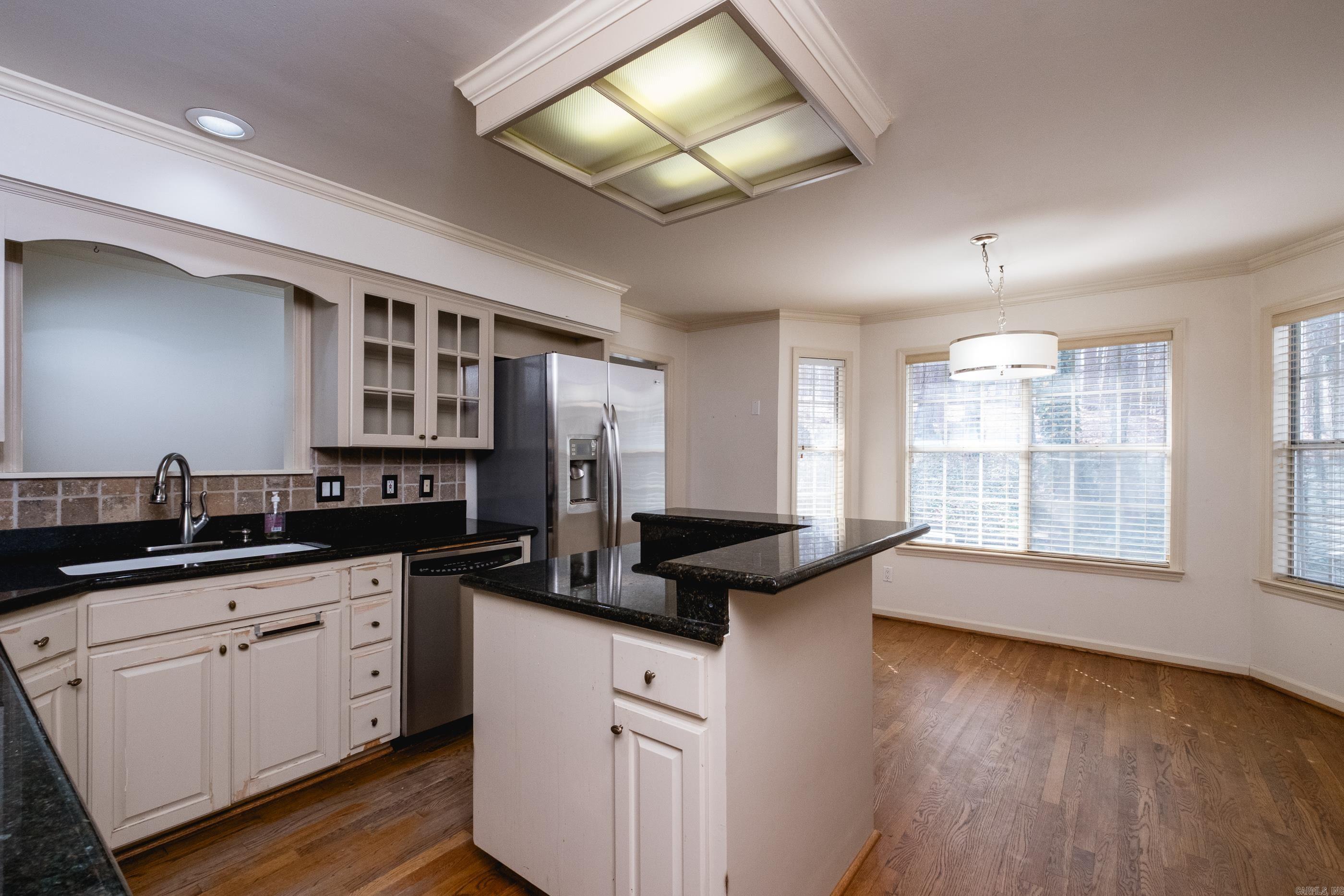 8 Fenchley Ct  Little Rock, AR