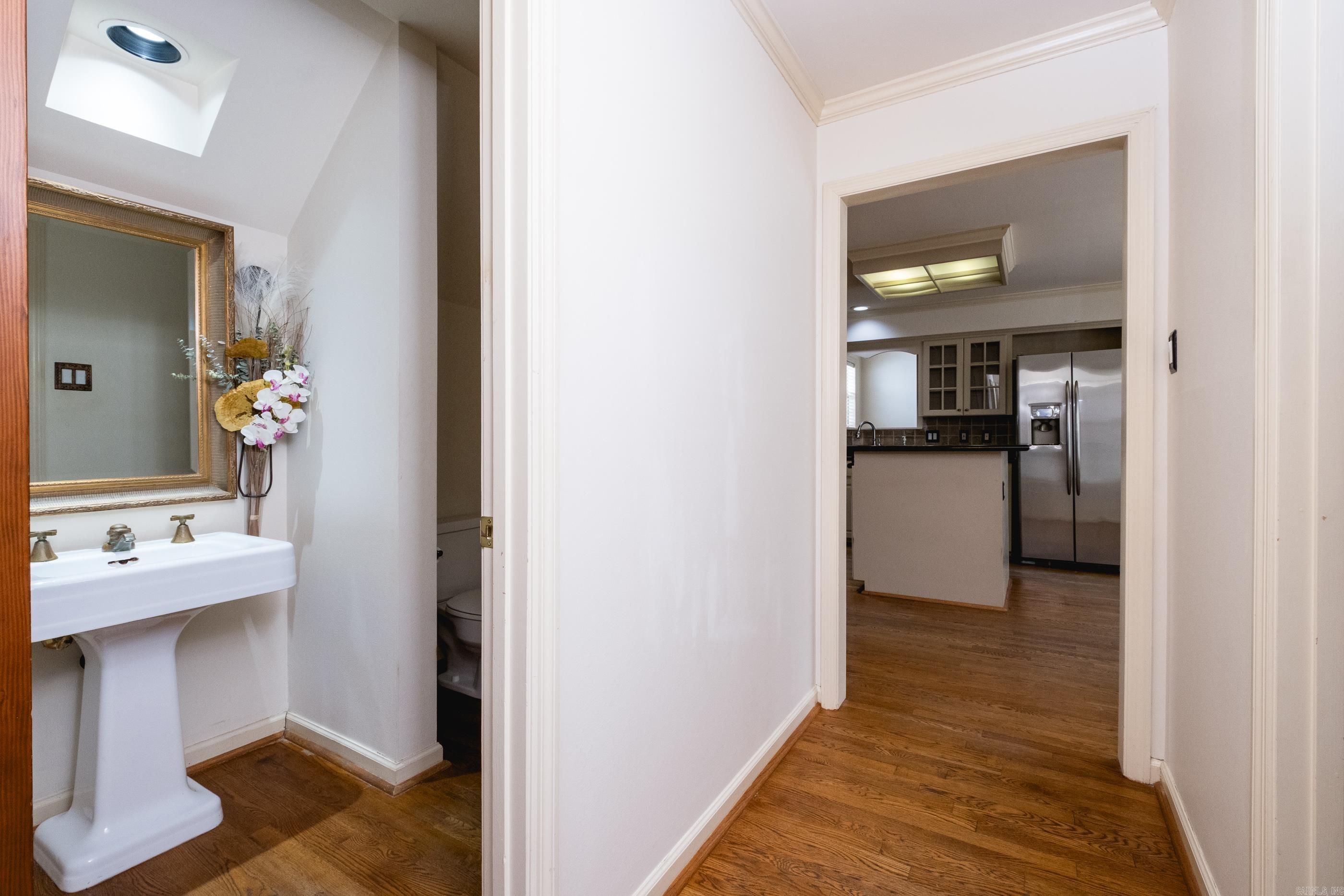 8 Fenchley Ct  Little Rock, AR