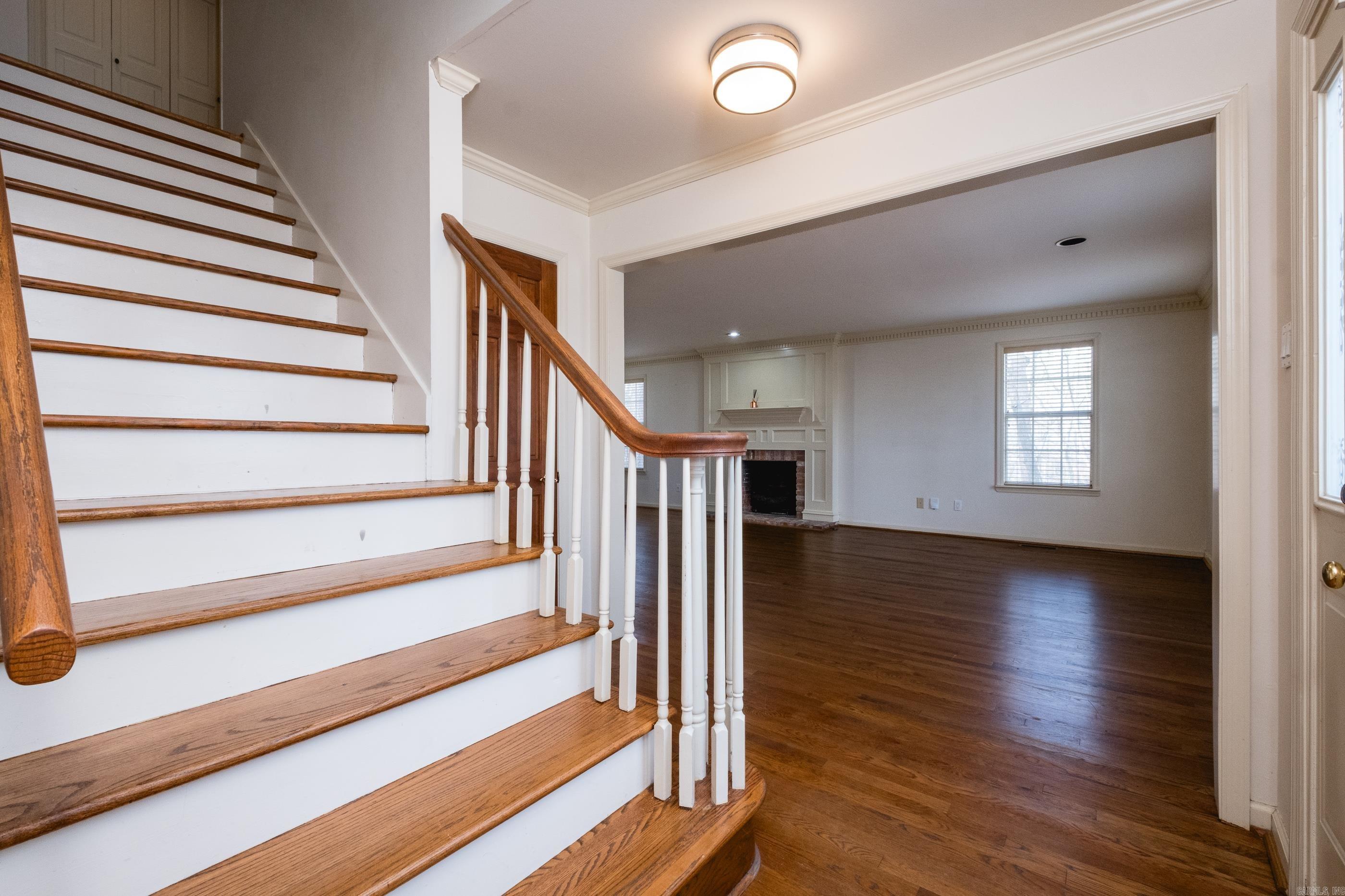 8 Fenchley Ct  Little Rock, AR