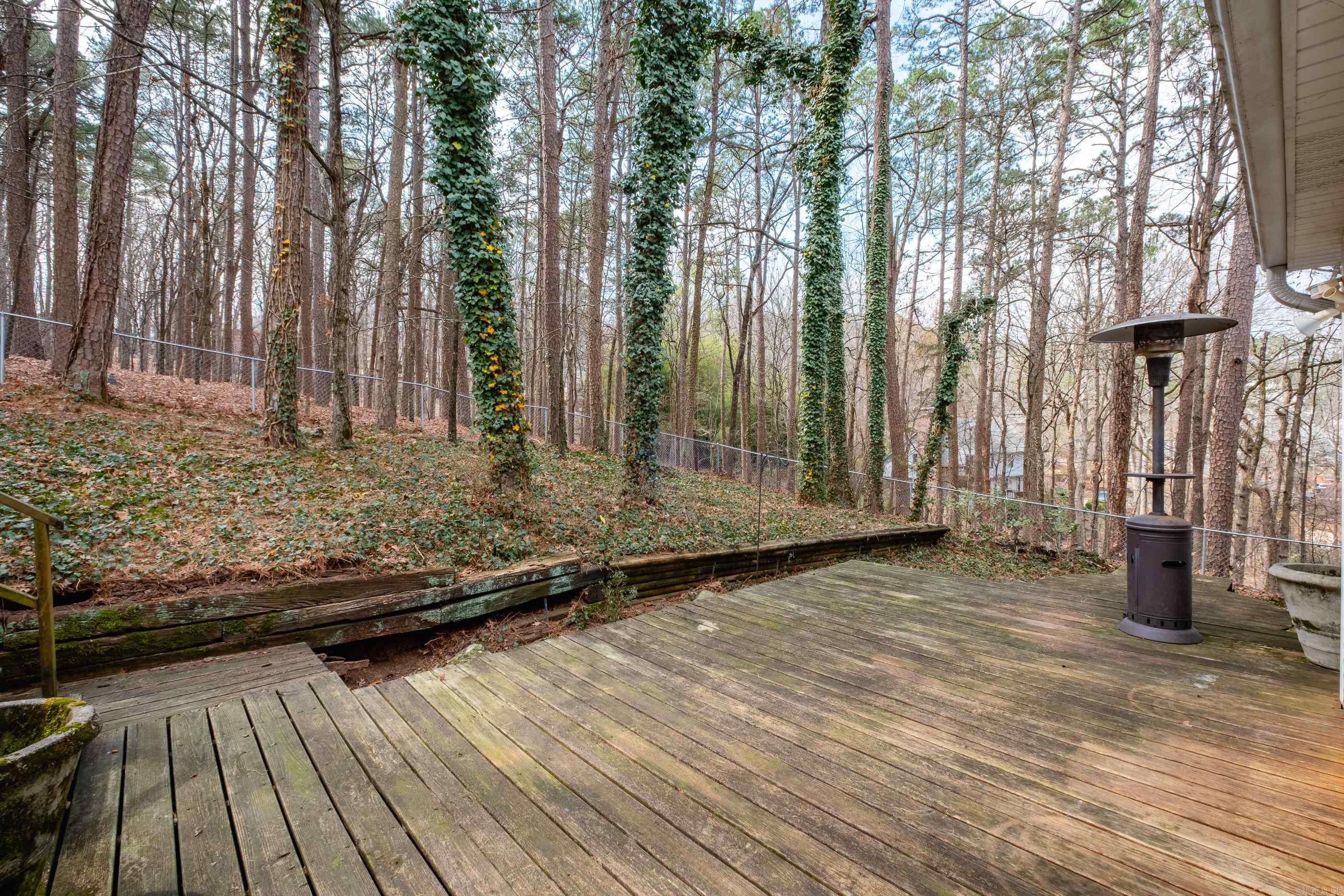 8 Fenchley Ct  Little Rock, AR