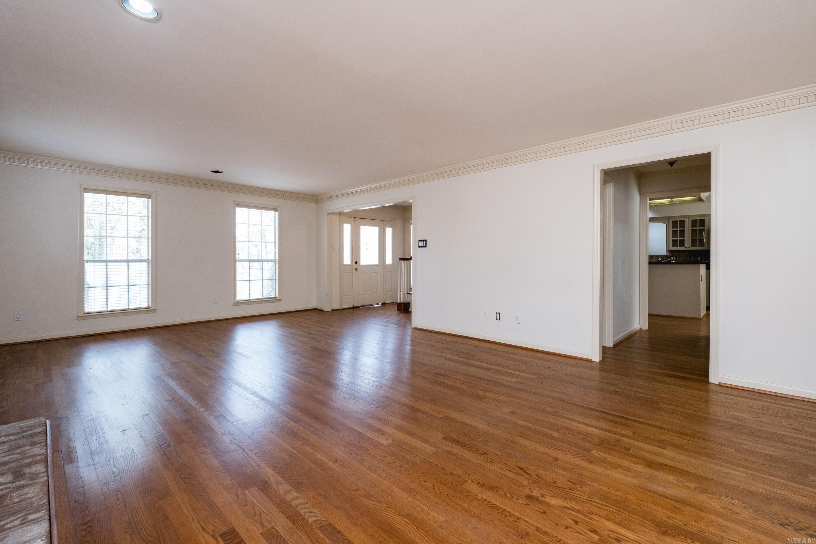 8 Fenchley Ct  Little Rock, AR