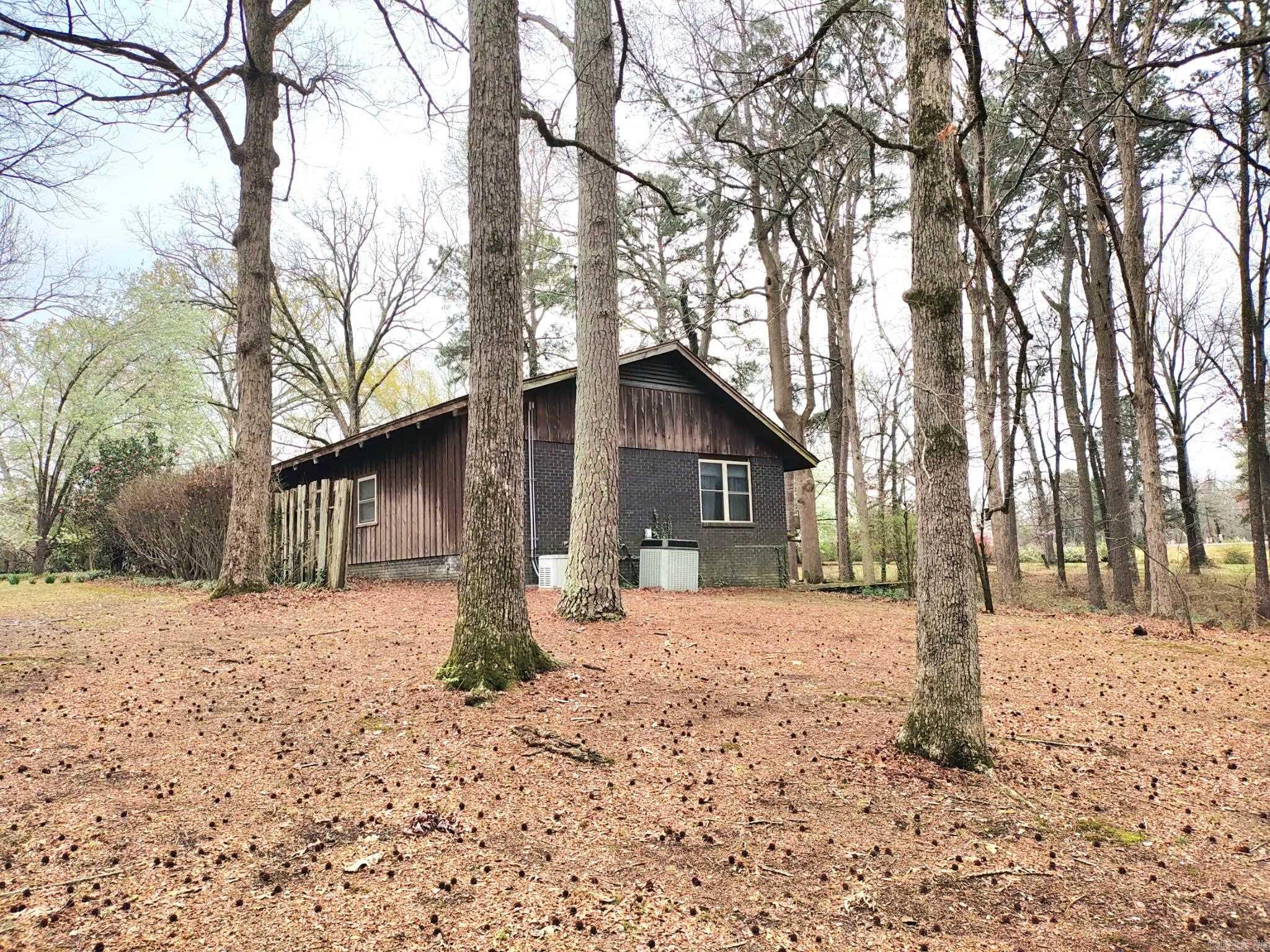 3216 Donaldson  Pine Bluff, AR