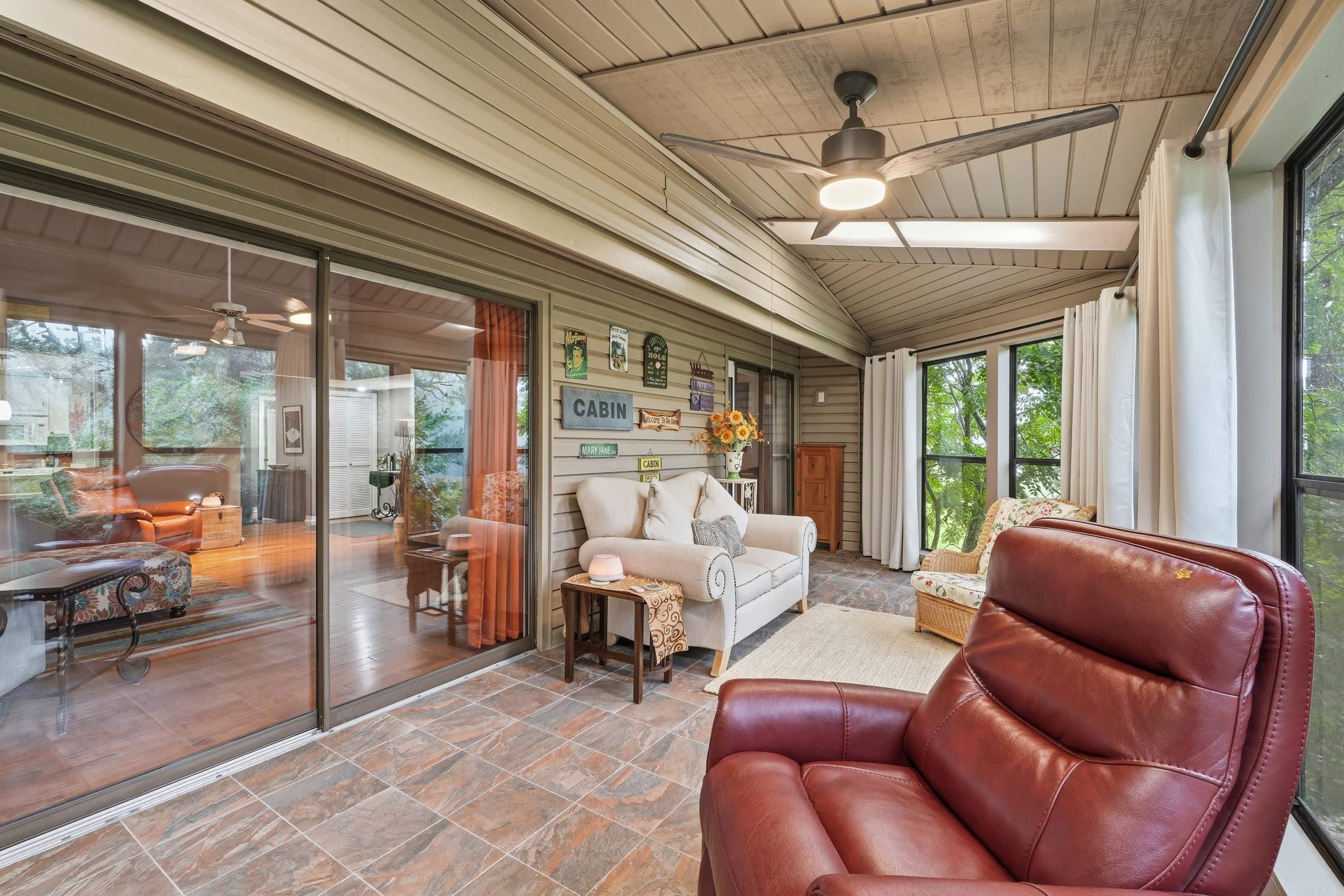 601 Woodlawn Dr #2  Fairfield Bay, AR