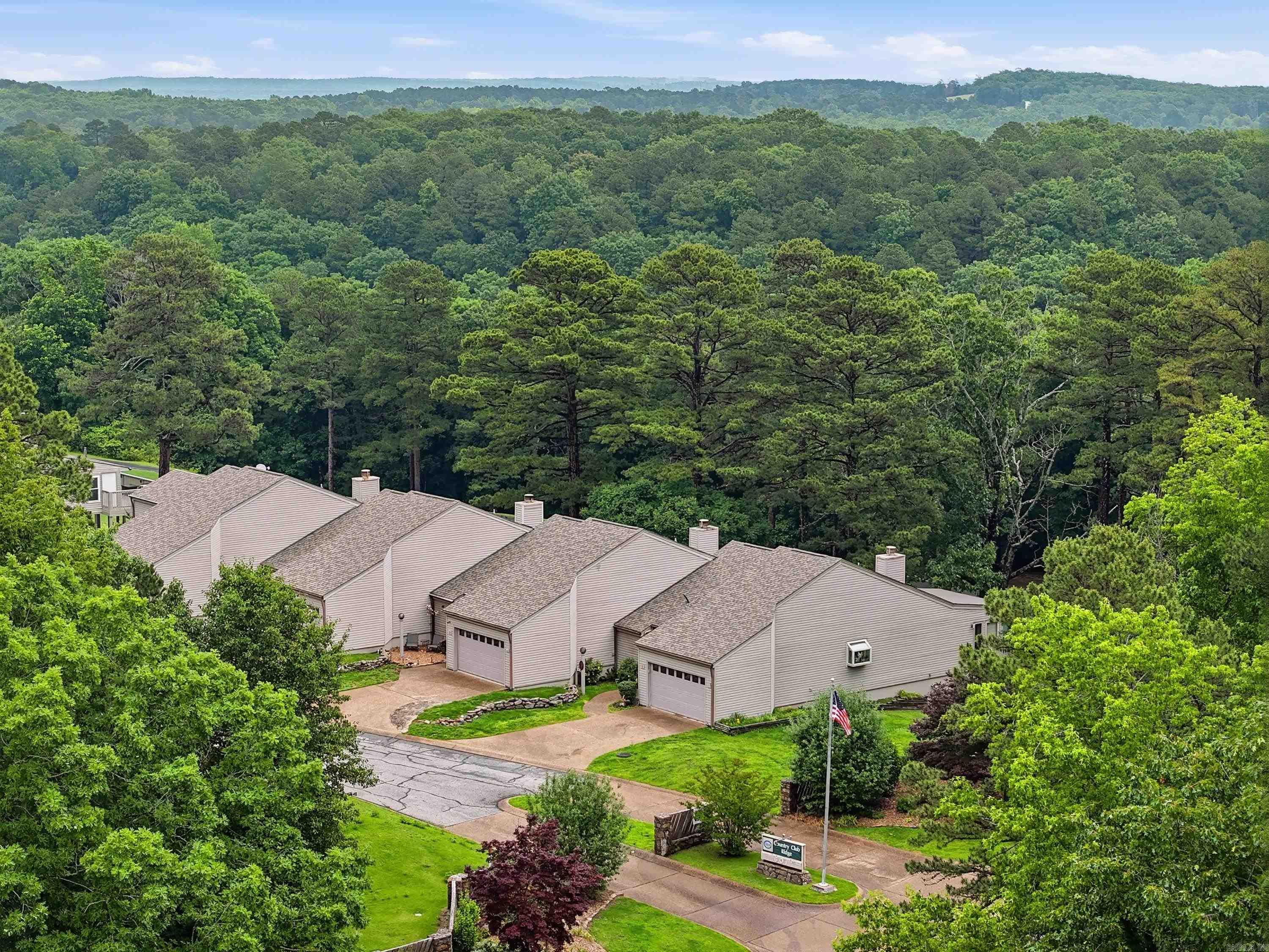 601 Woodlawn Dr #2  Fairfield Bay, AR