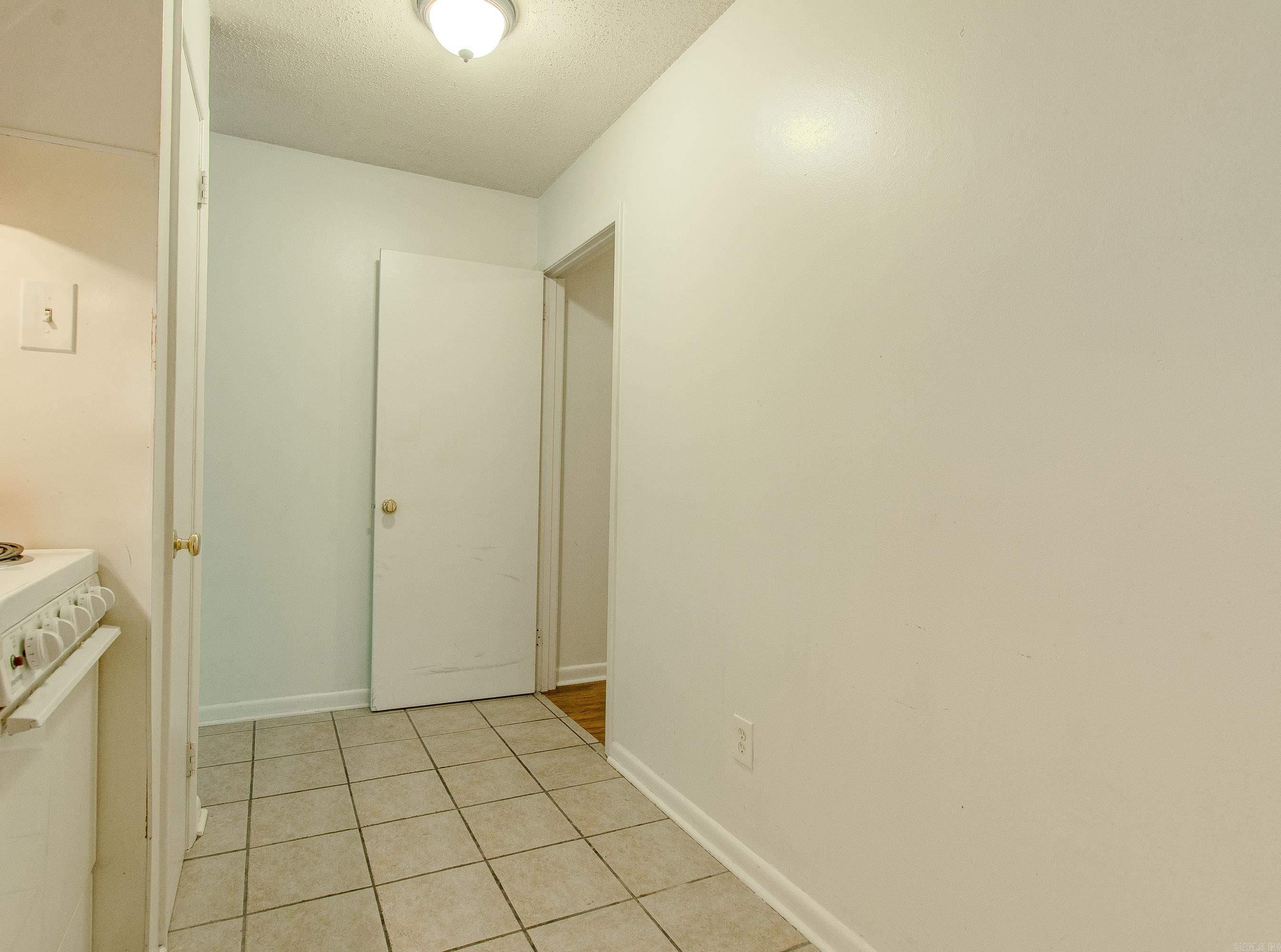 5700 B  Little Rock, AR