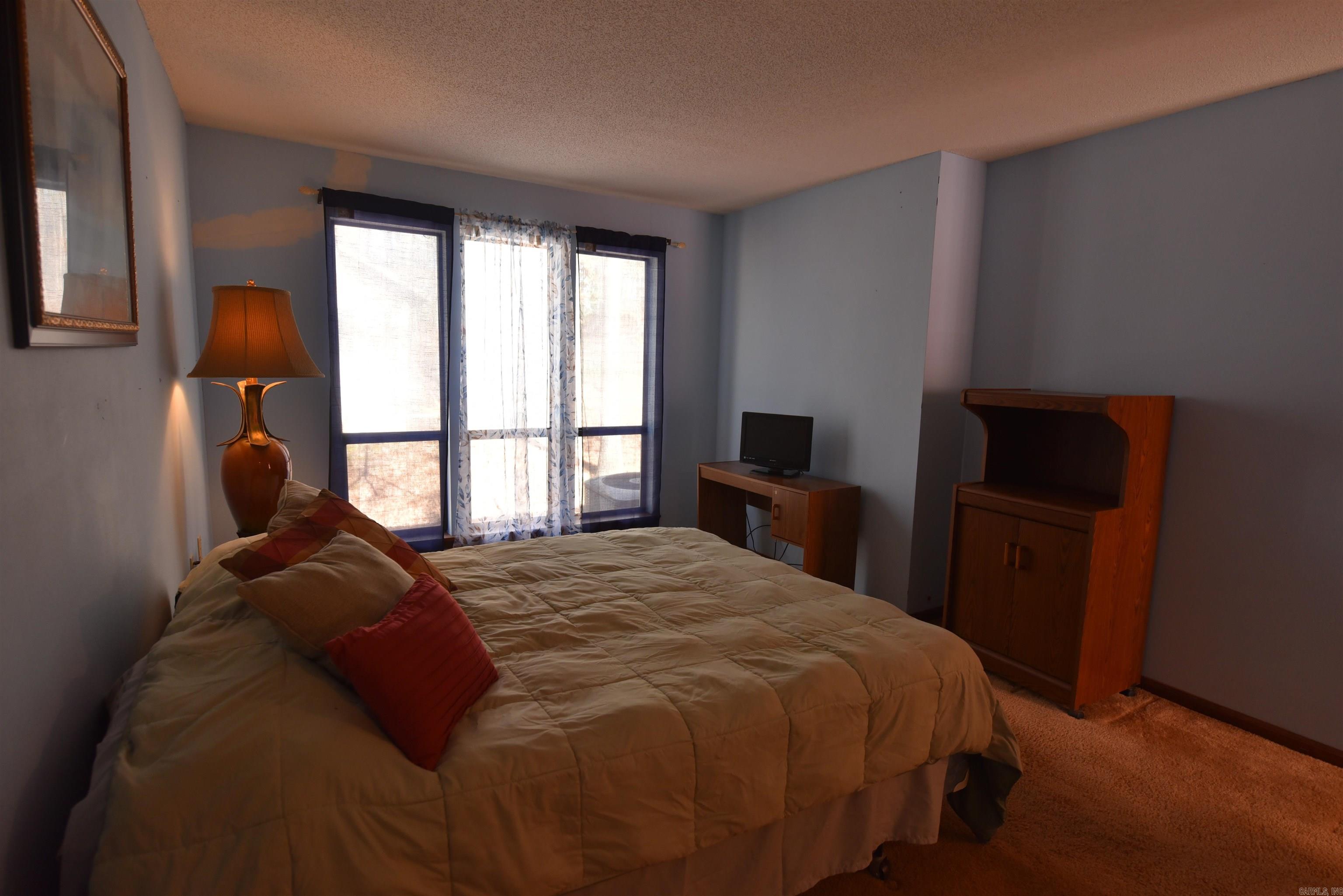 1266 Dave Creek Pkwy  Fairfield Bay, AR