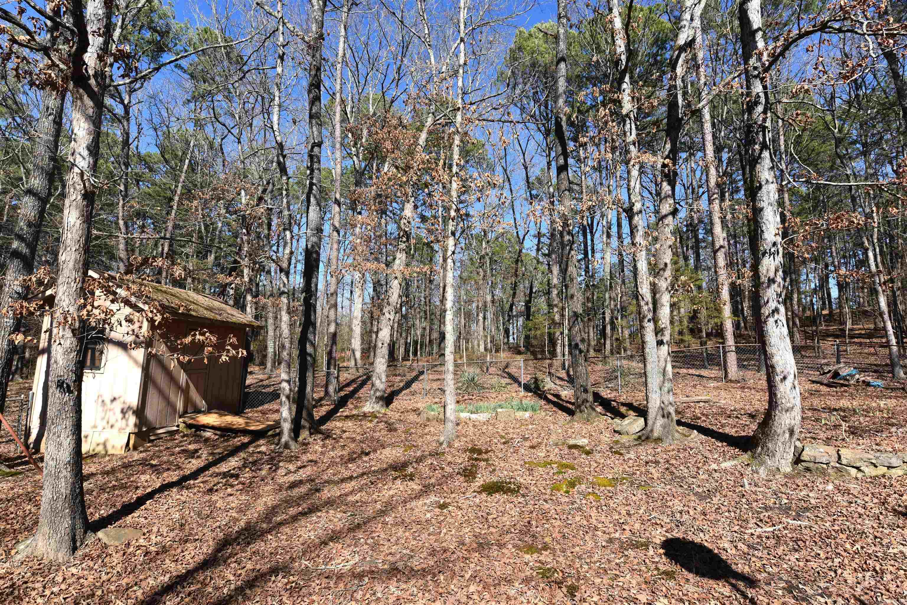 1266 Dave Creek Pkwy  Fairfield Bay, AR