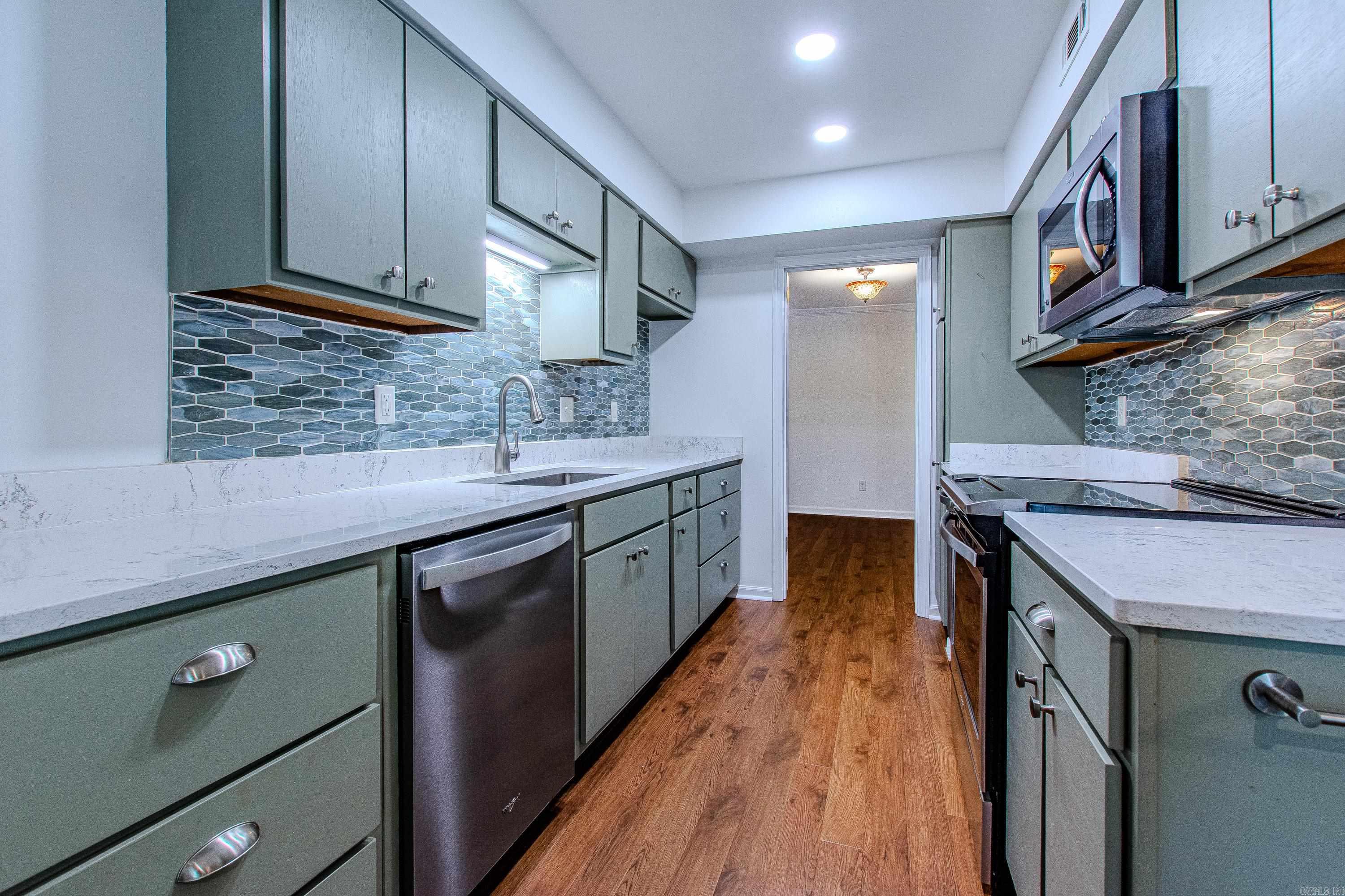 81 Kingsbridge Way Little Rock, AR 72212