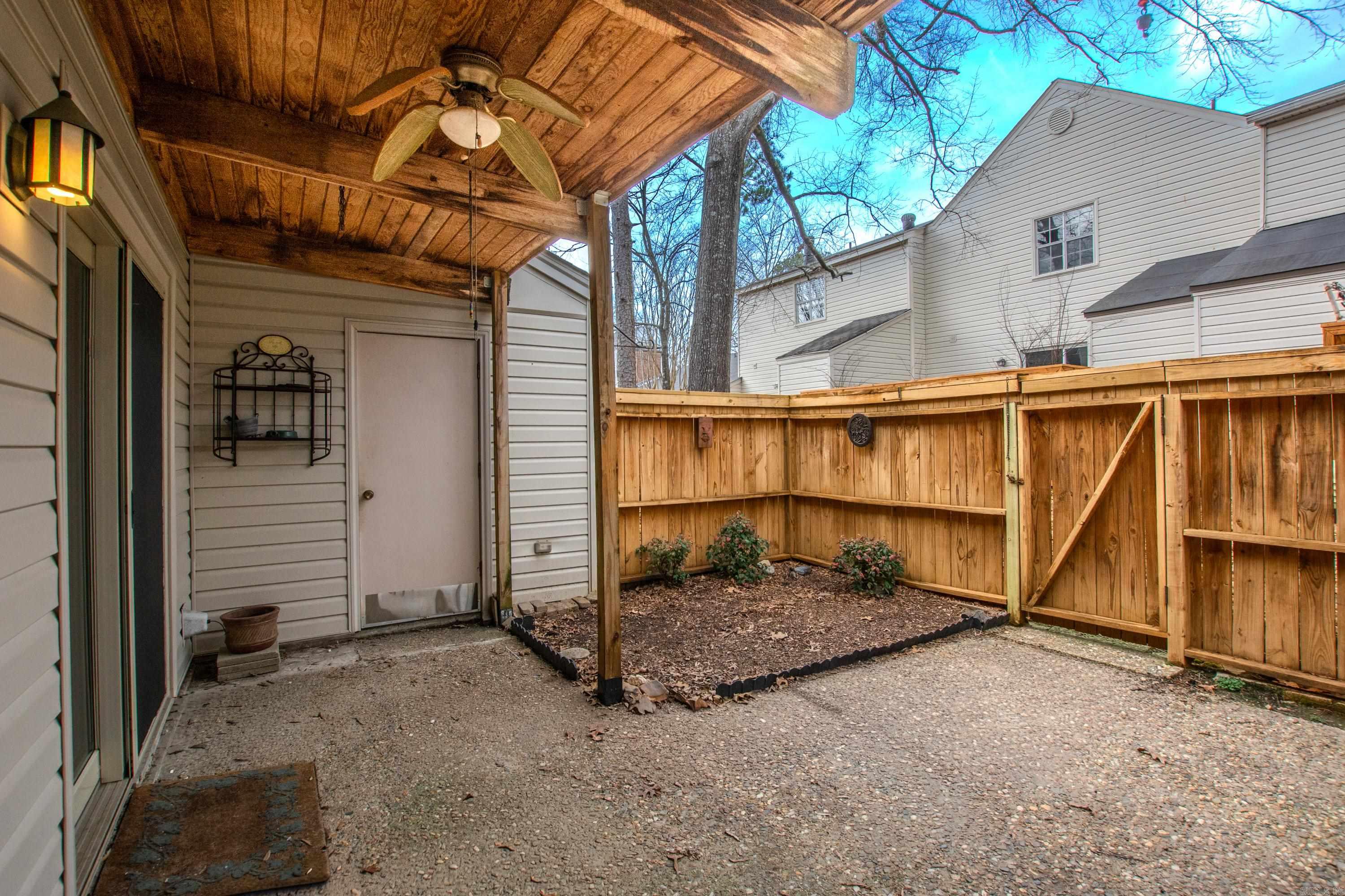 81 Kingsbridge Way Little Rock, AR 72212