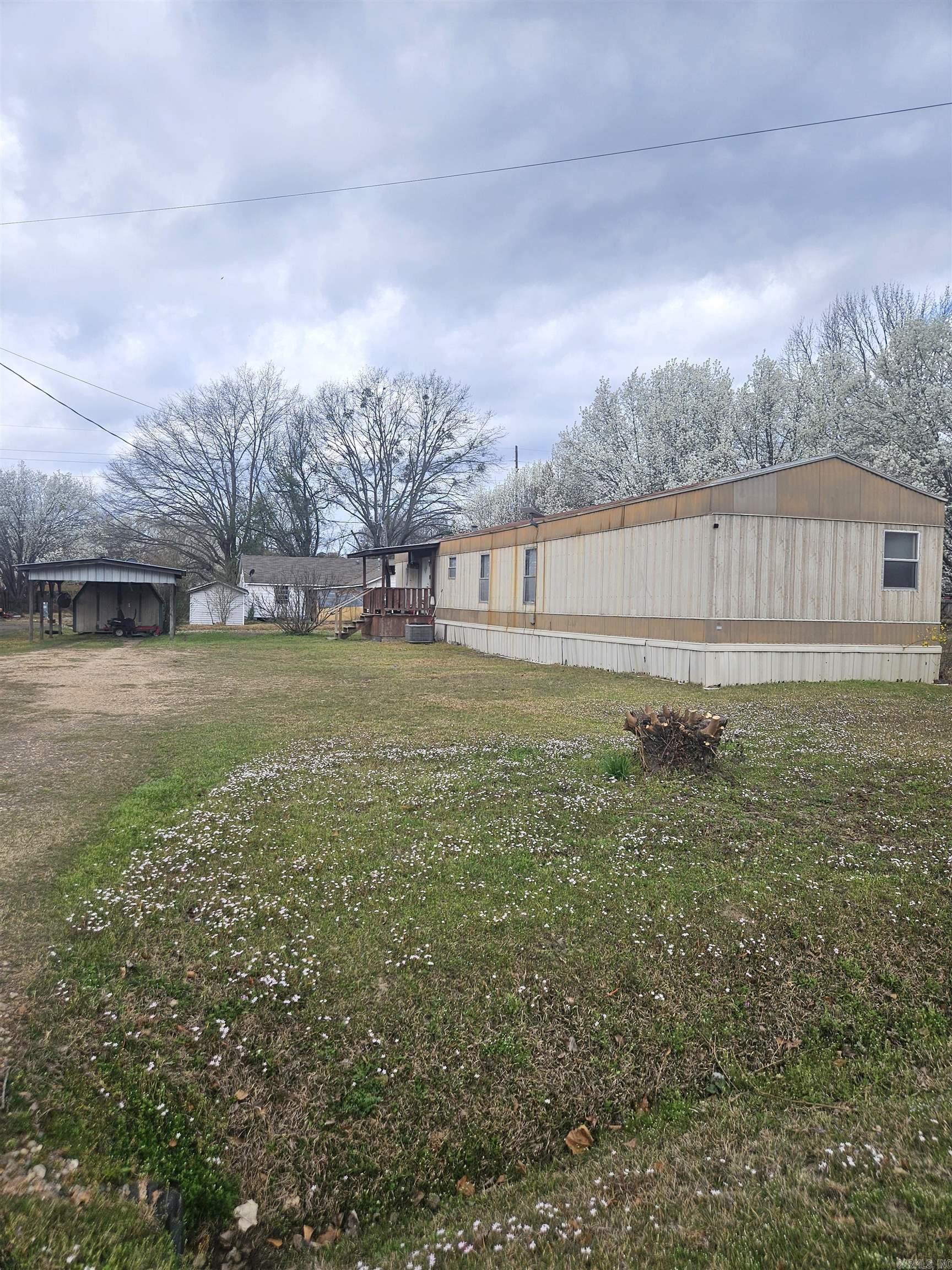 403 W 1ST  Dierks, AR