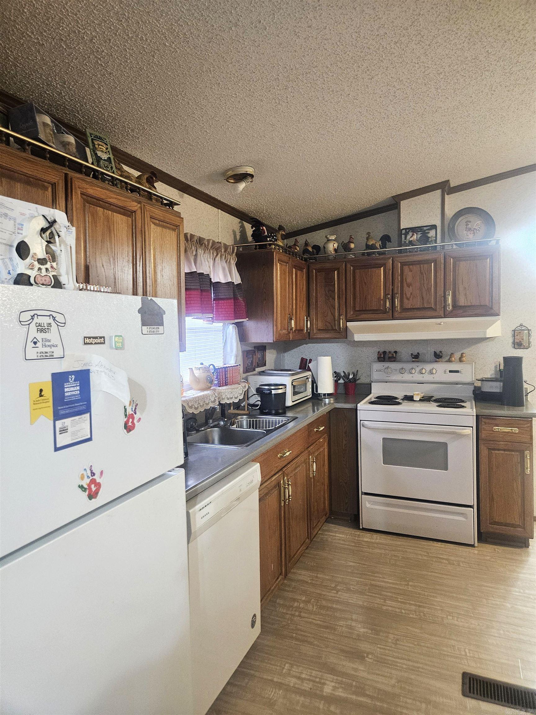 403 W 1ST  Dierks, AR