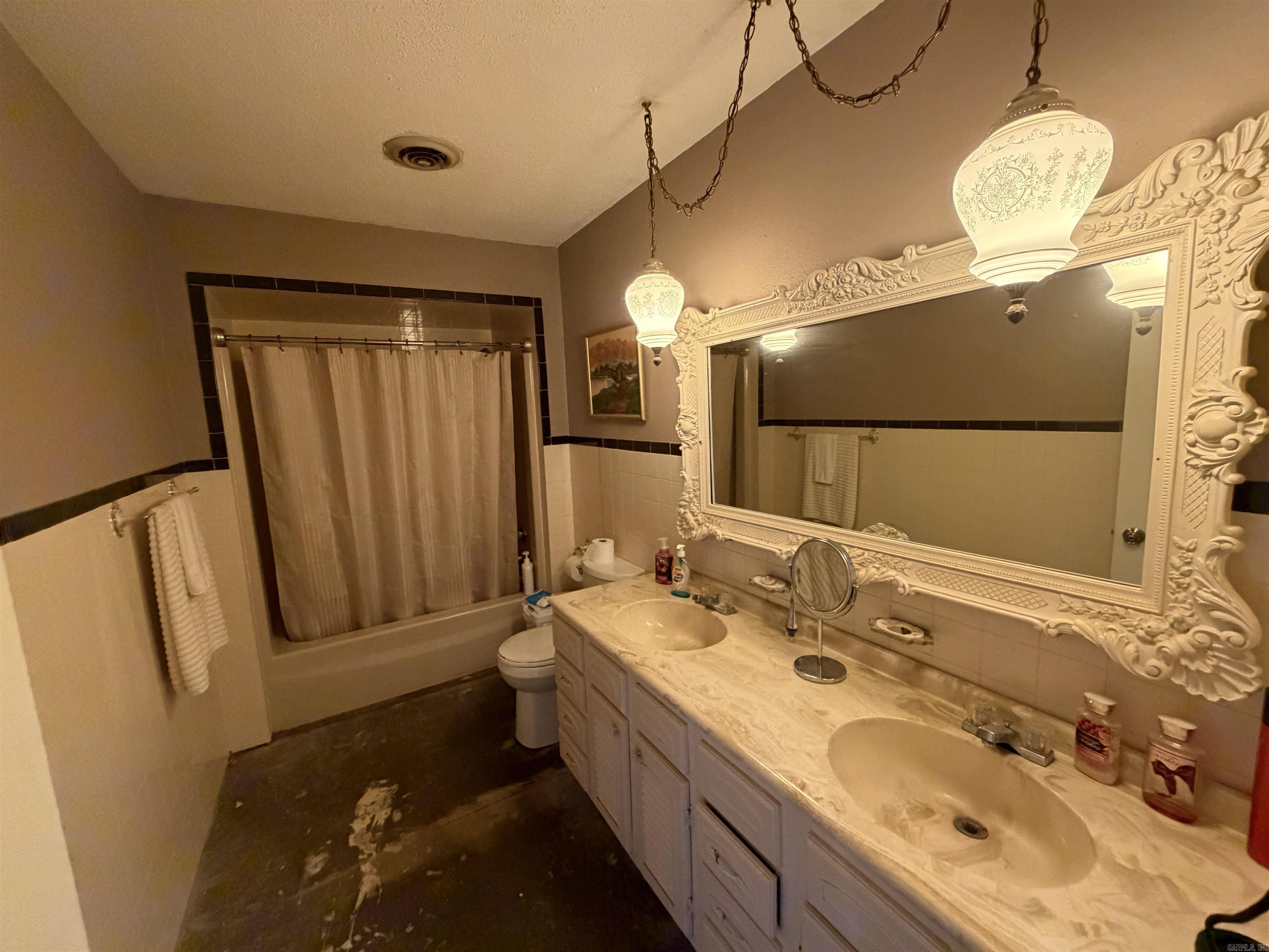 620 Dock  Rector, AR