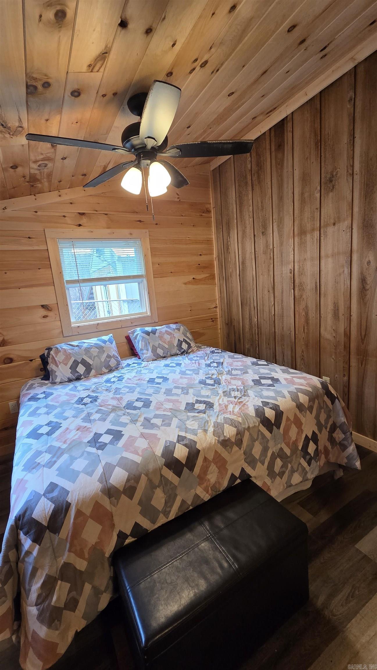 1745 Sandiff  Shirley, AR