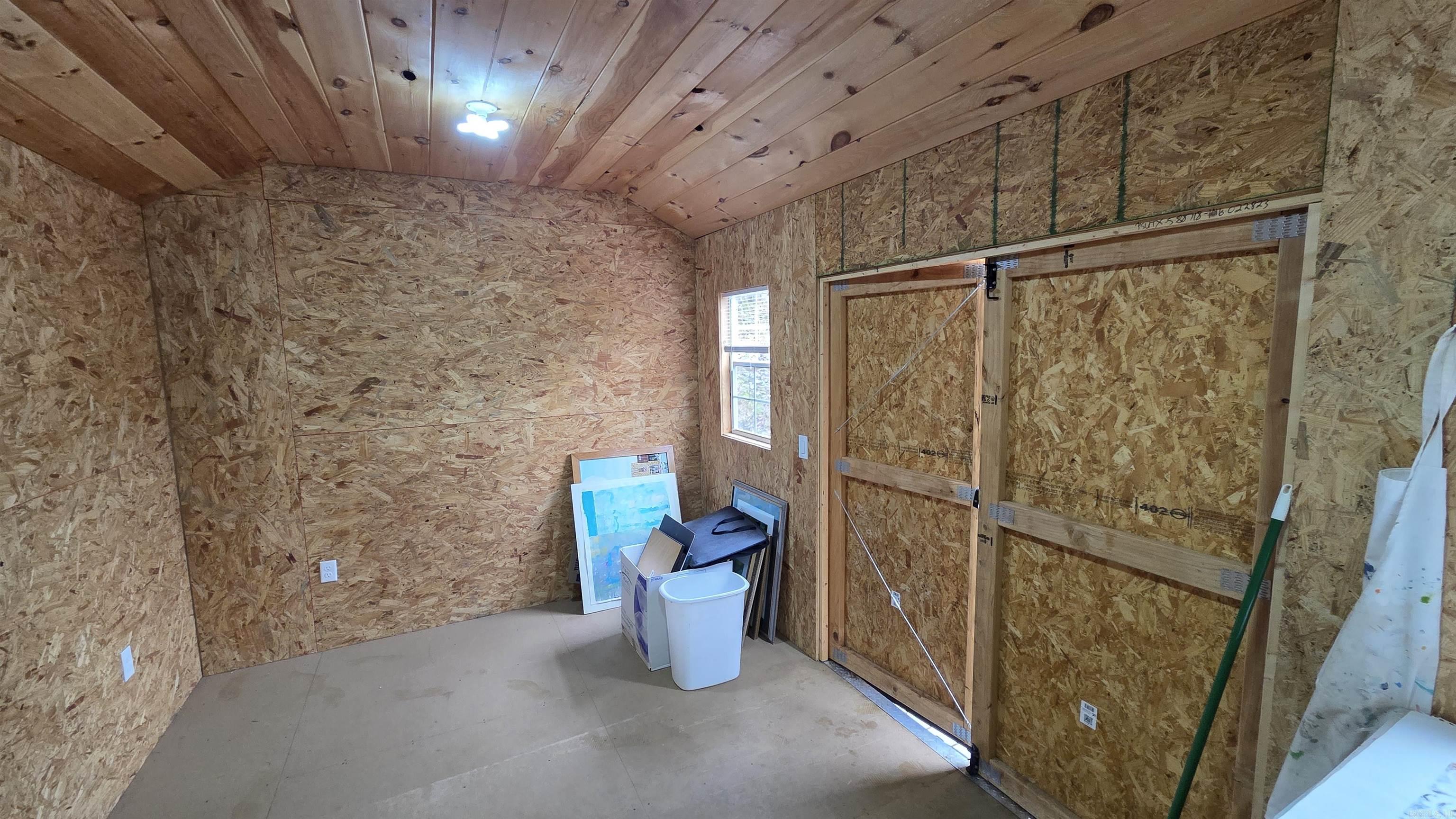 1745 Sandiff  Shirley, AR