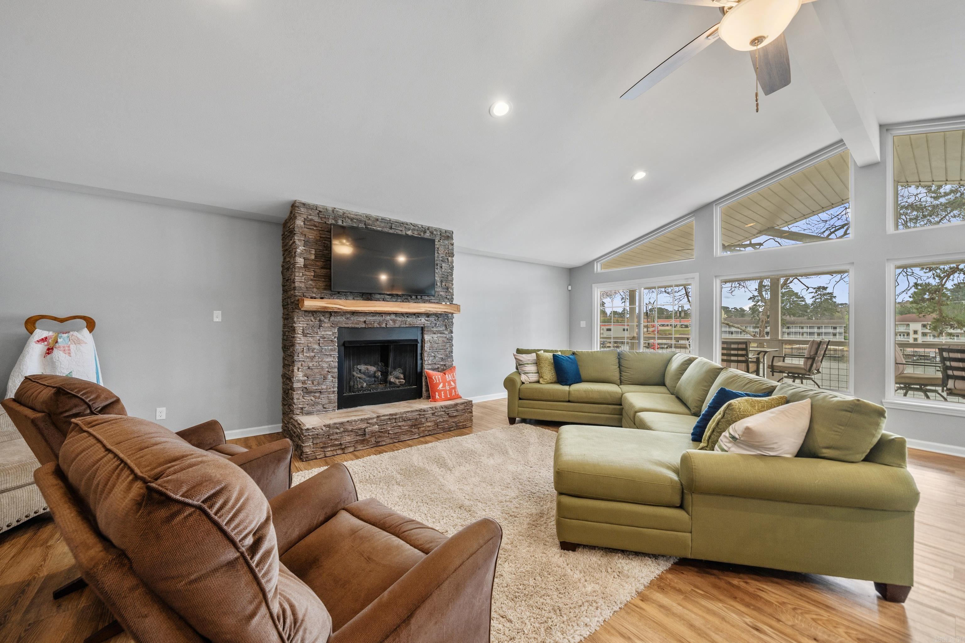 314 Paradise  Hot Springs National Park, AR