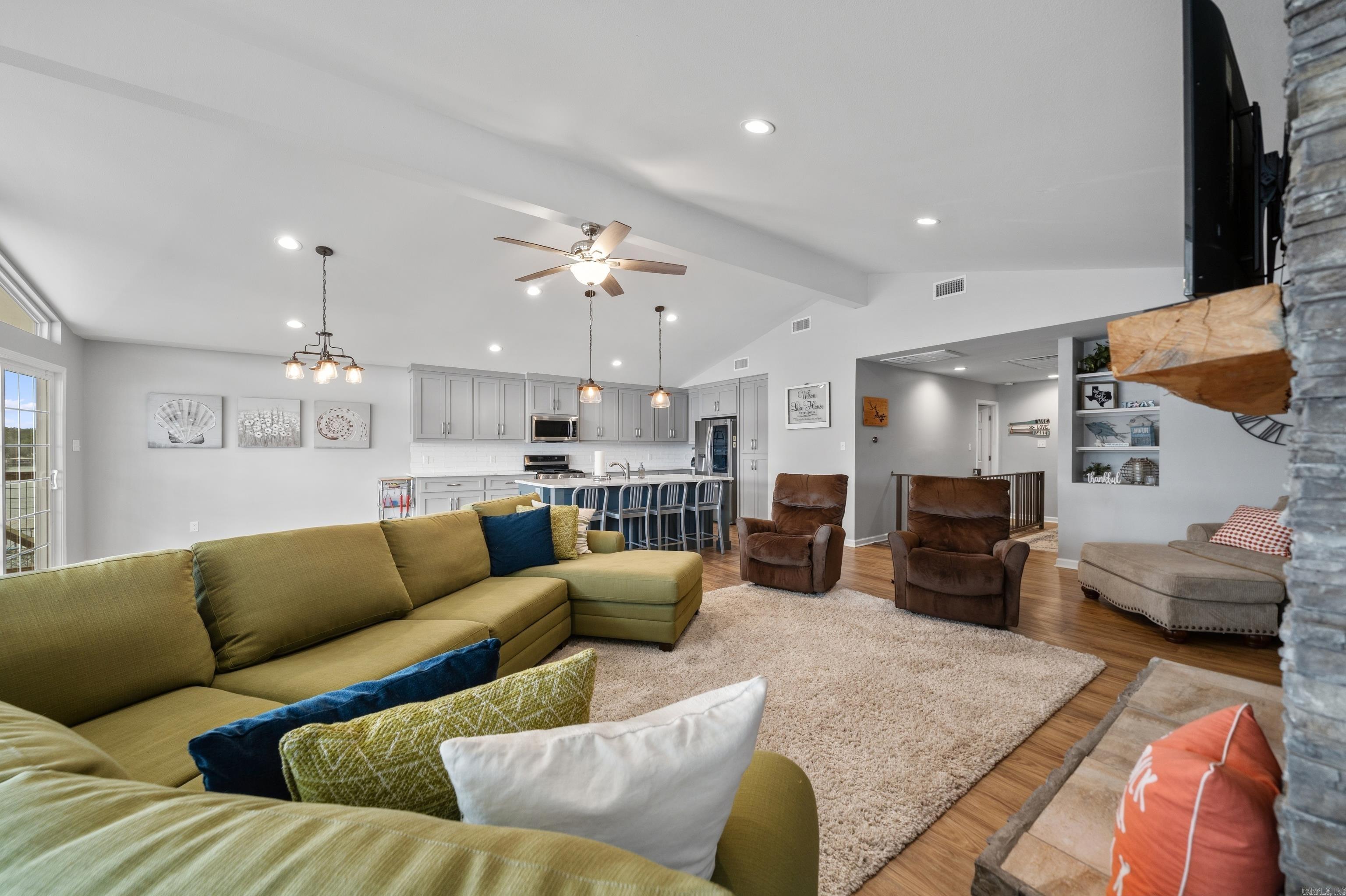 314 Paradise  Hot Springs National Park, AR