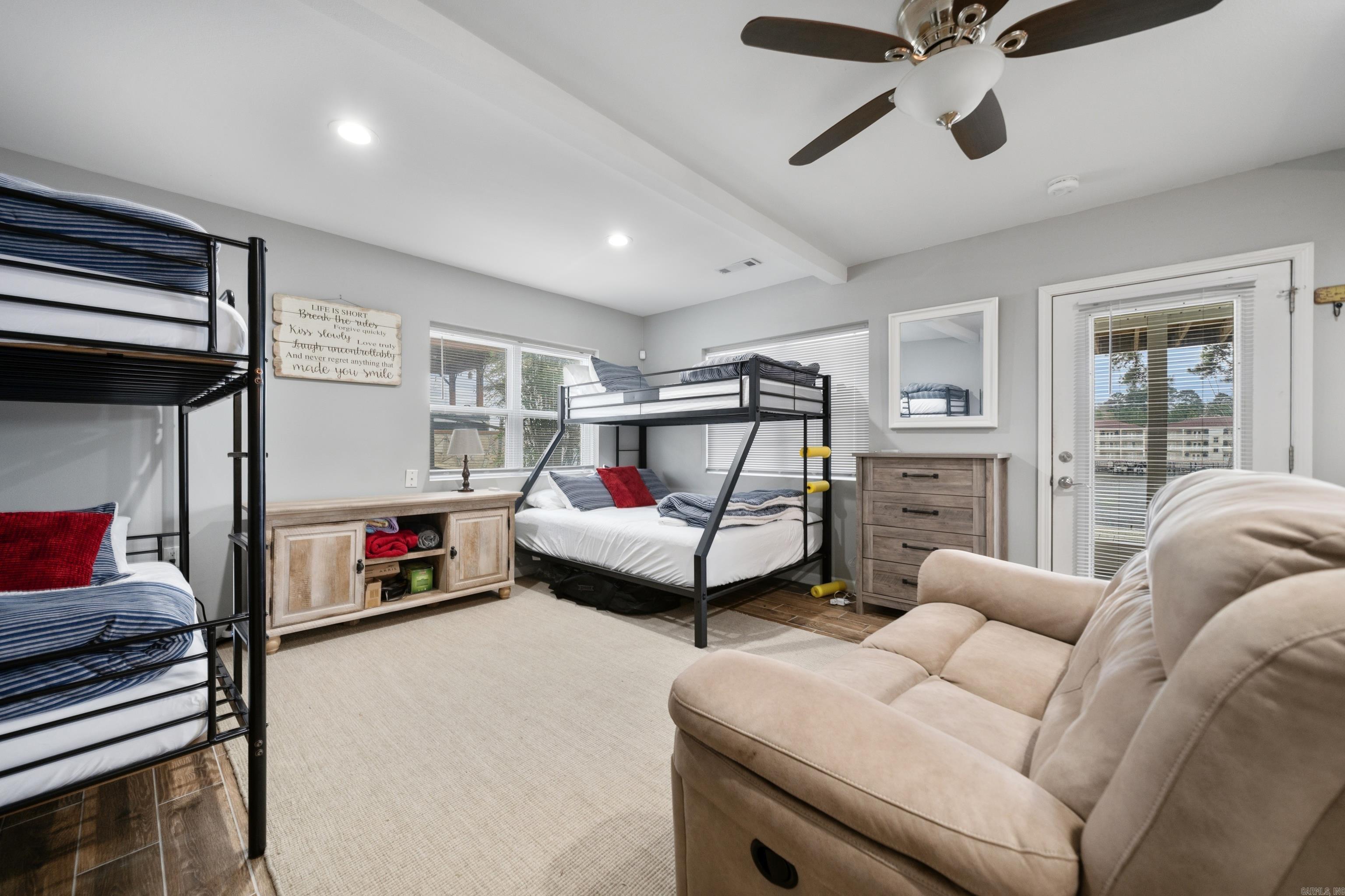 314 Paradise  Hot Springs National Park, AR